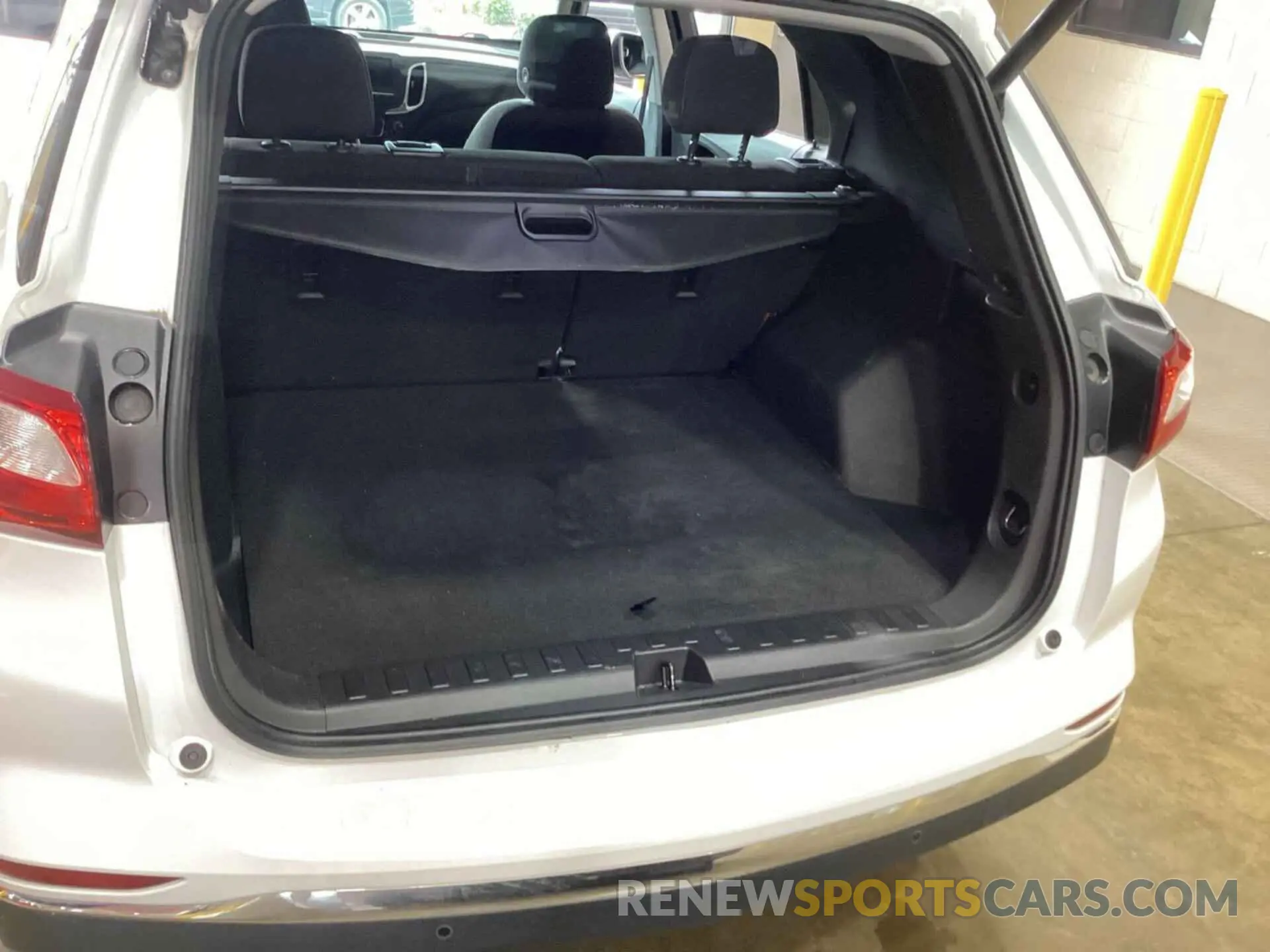 5 fotografías del automóvil dañado 3GNAXTEV1MS103794 CHEVROLET EQUINOX 2021