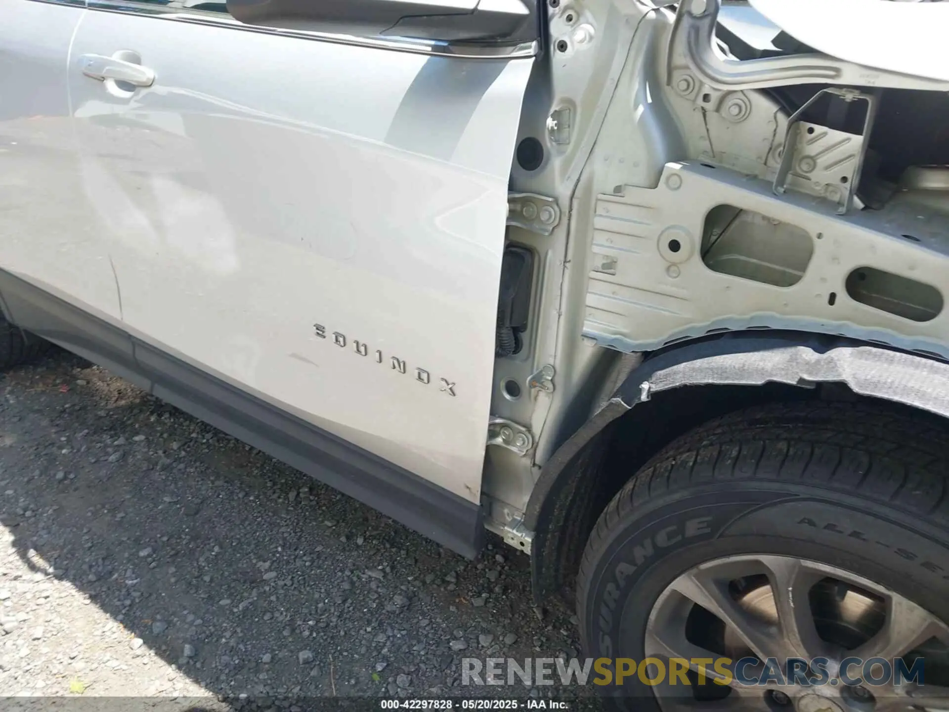 12 fotografías del automóvil dañado 3GNAXTEV1MS160948 CHEVROLET EQUINOX 2021