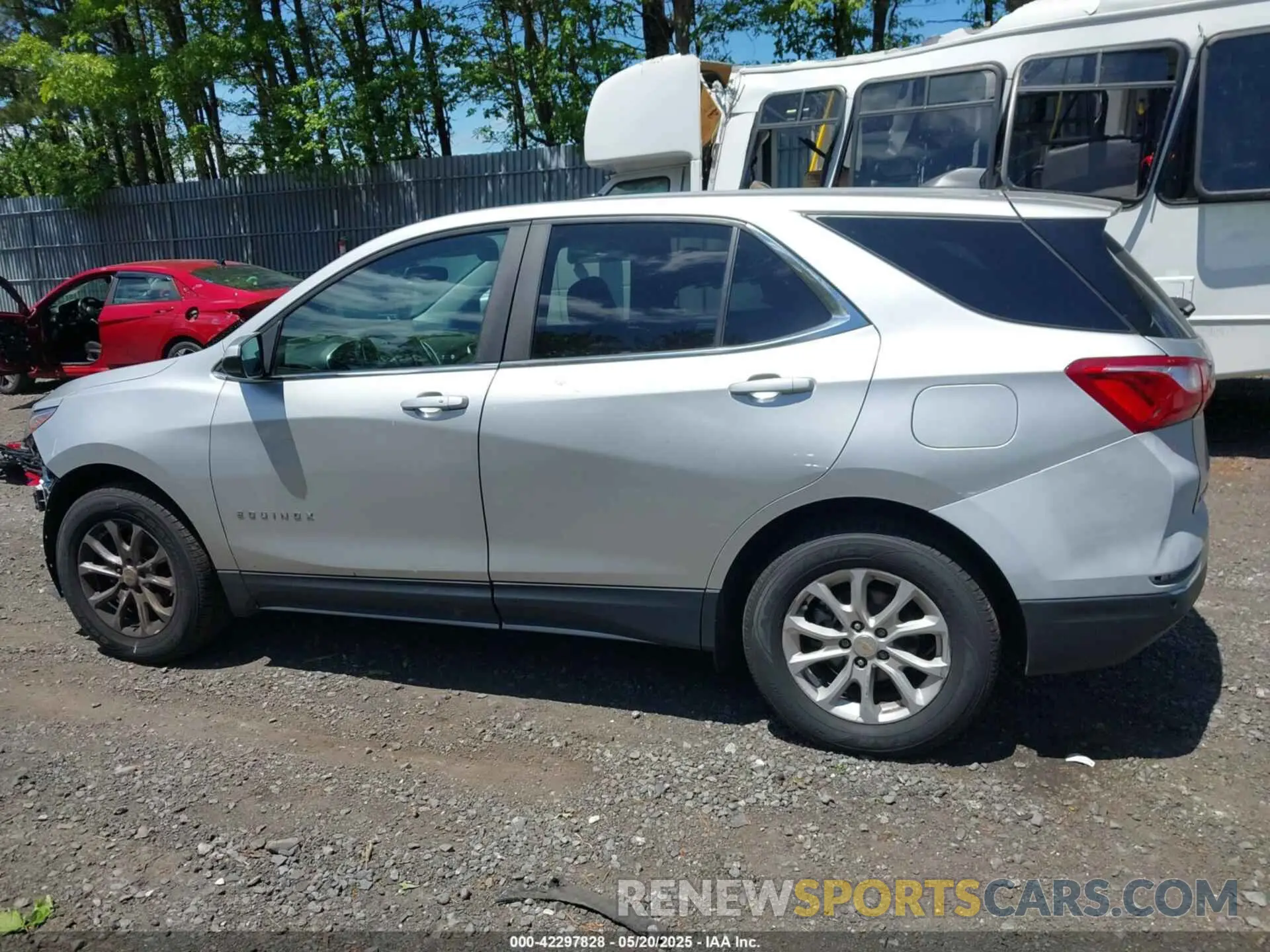 15 fotografías del automóvil dañado 3GNAXTEV1MS160948 CHEVROLET EQUINOX 2021