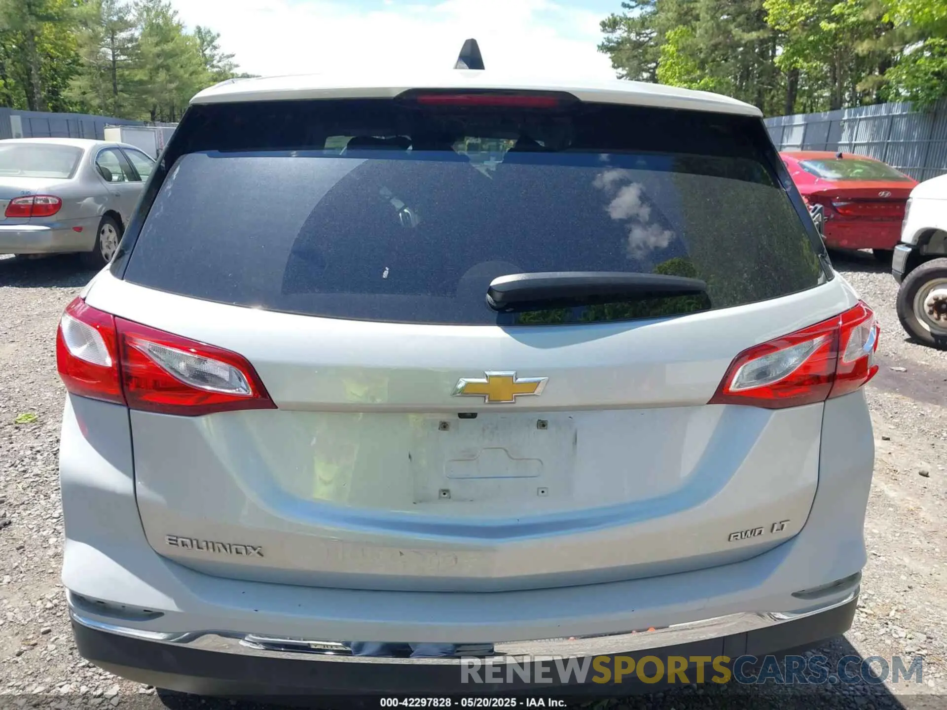 17 fotografías del automóvil dañado 3GNAXTEV1MS160948 CHEVROLET EQUINOX 2021