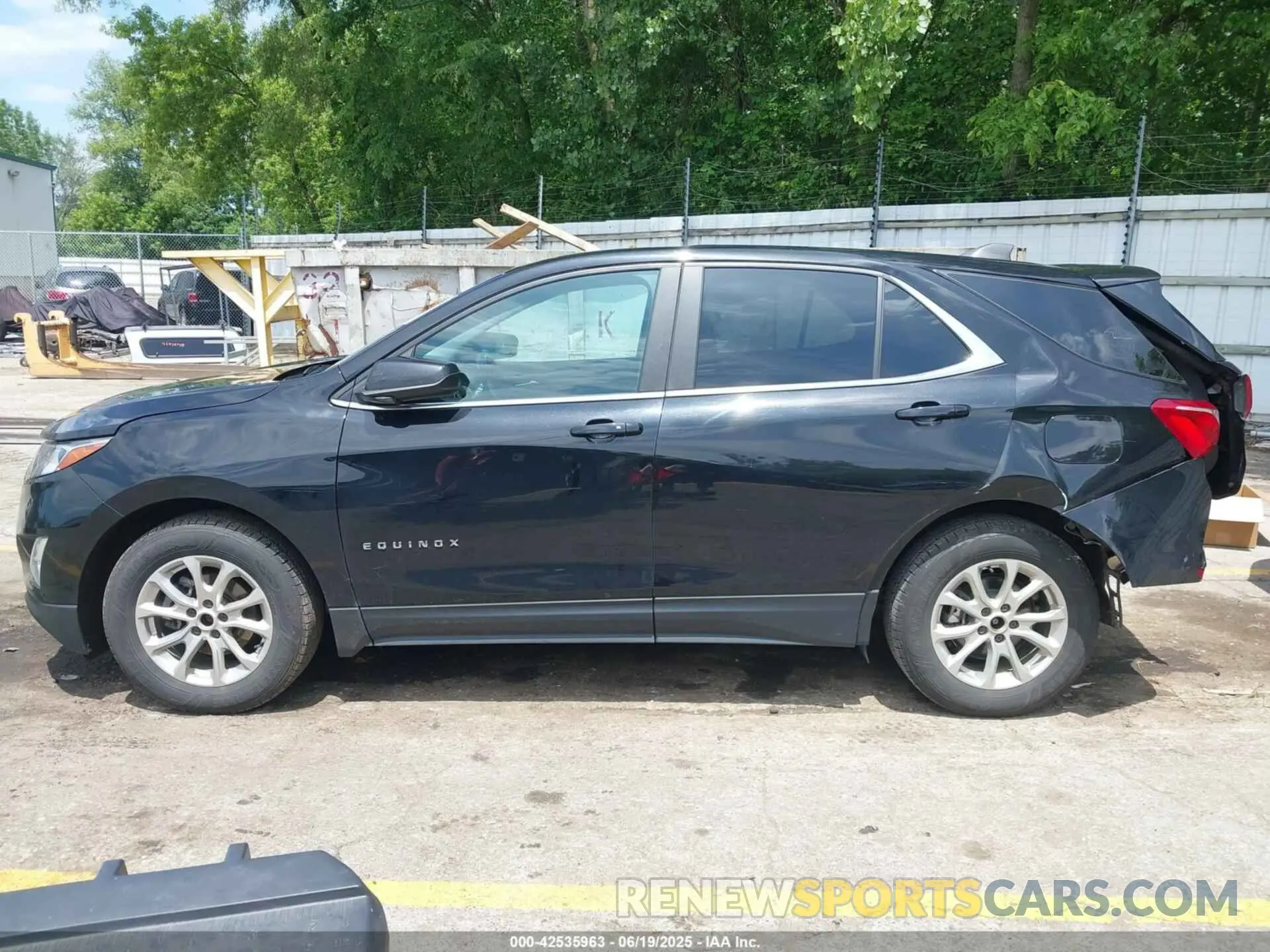 15 fotografías del automóvil dañado 3GNAXTEVXML388070 CHEVROLET EQUINOX 2021
