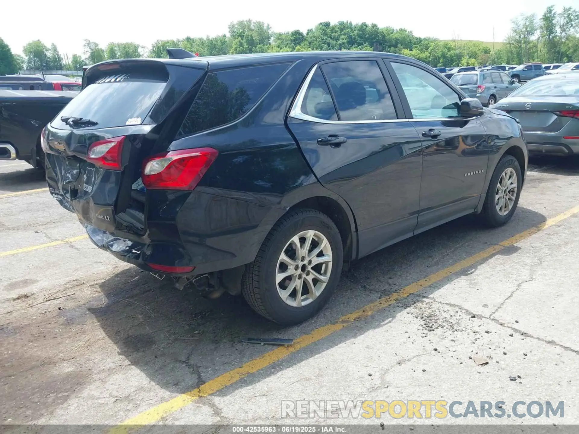 4 fotografías del automóvil dañado 3GNAXTEVXML388070 CHEVROLET EQUINOX 2021