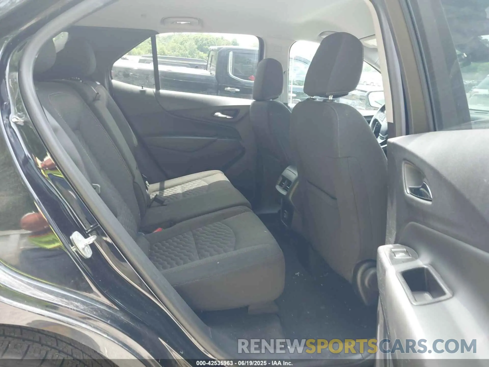 8 fotografías del automóvil dañado 3GNAXTEVXML388070 CHEVROLET EQUINOX 2021