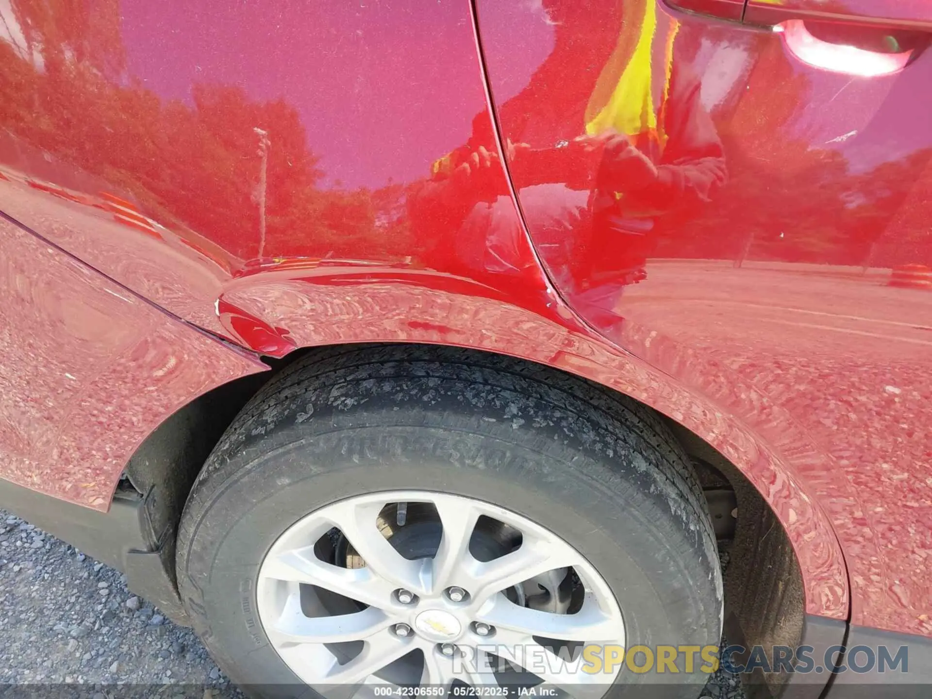 17 fotografías del automóvil dañado 3GNAXUEV0ML345556 CHEVROLET EQUINOX 2021