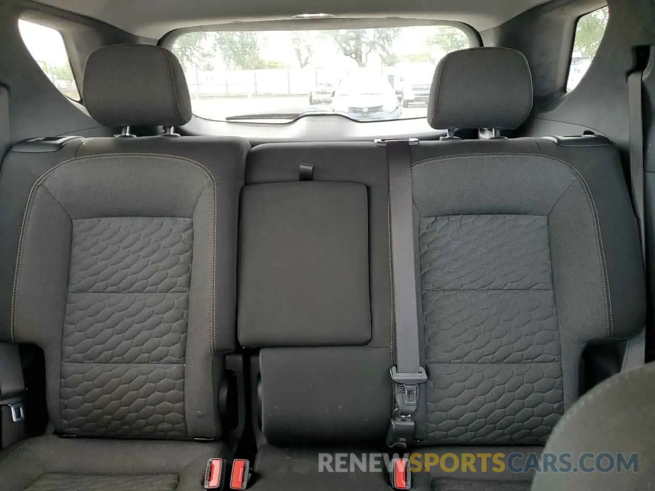 10 fotografías del automóvil dañado 3GNAXUEV0MS132189 CHEVROLET EQUINOX 2021