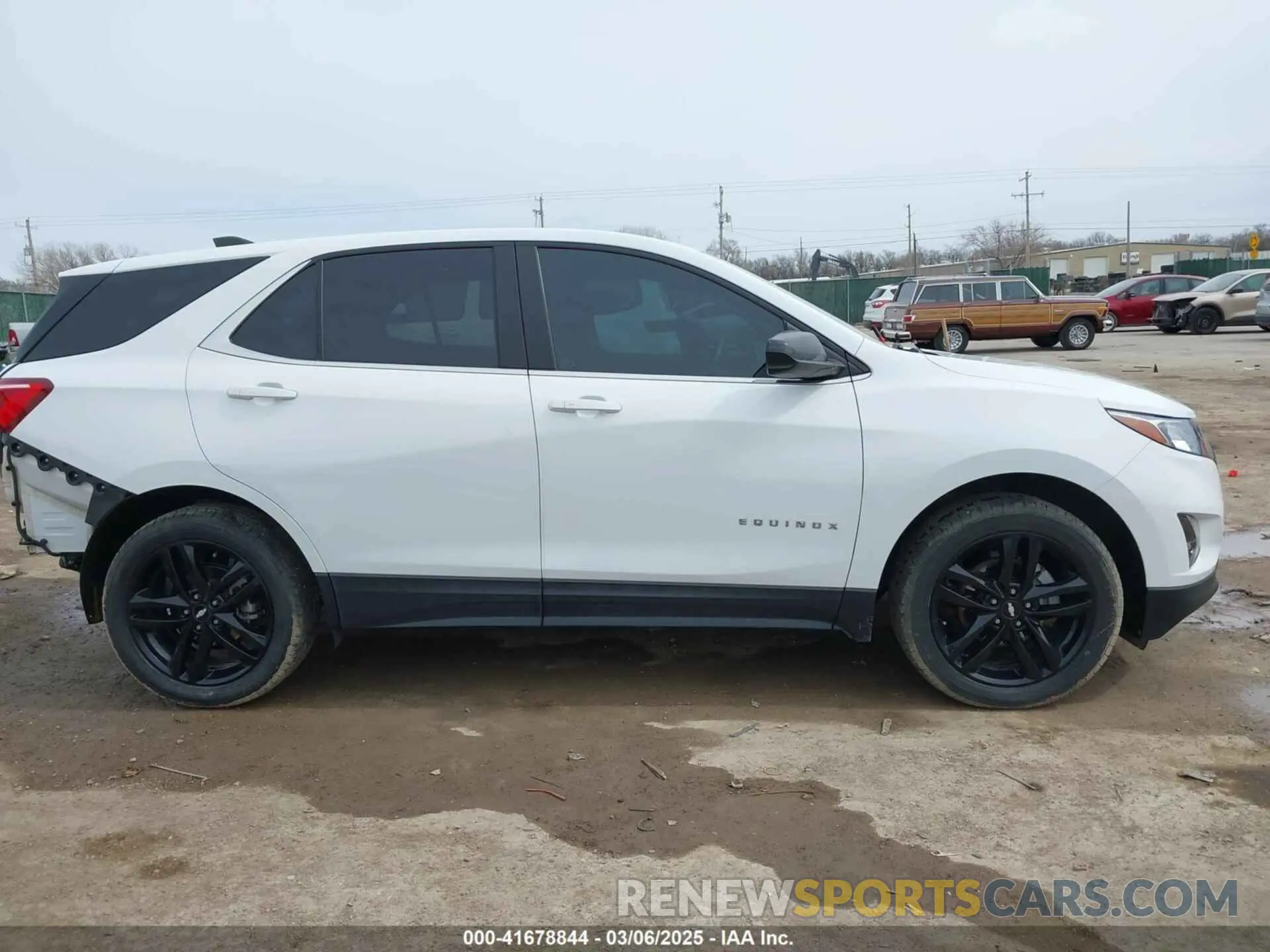 14 fotografías del automóvil dañado 3GNAXUEV0MS182932 CHEVROLET EQUINOX 2021
