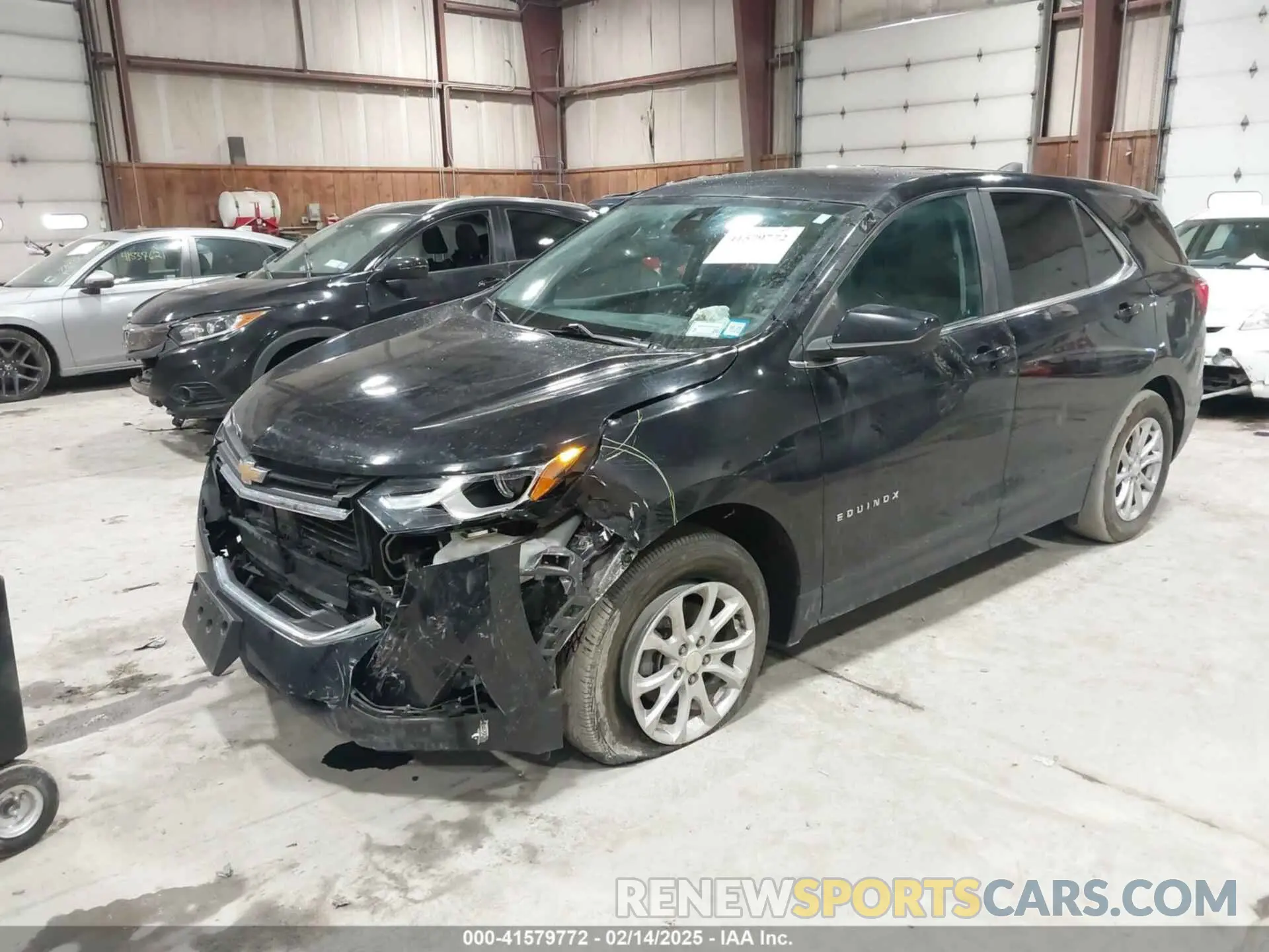 2 fotografías del automóvil dañado 3GNAXUEV1ML303834 CHEVROLET EQUINOX 2021