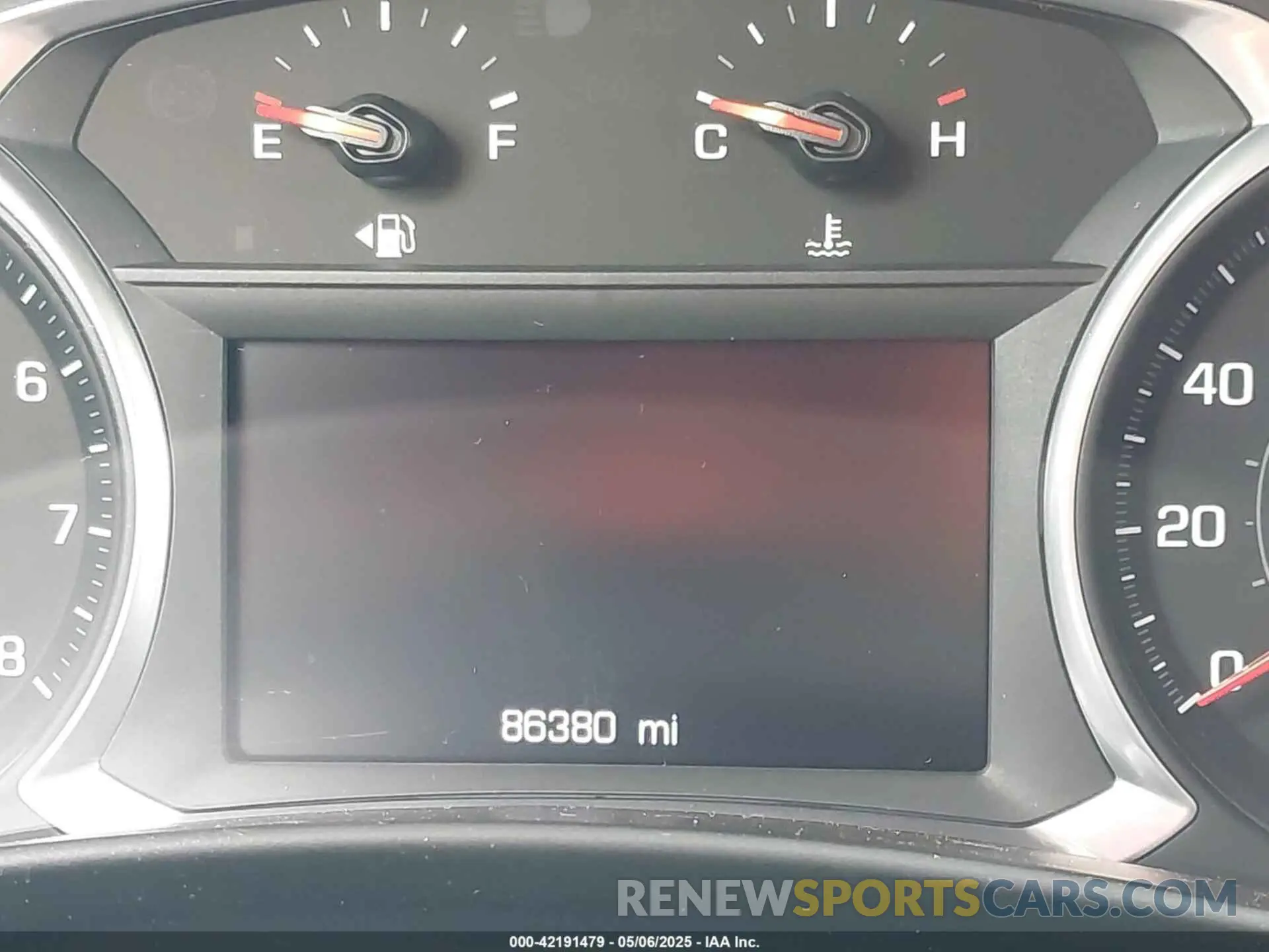 14 fotografías del automóvil dañado 3GNAXUEV1MS176153 CHEVROLET EQUINOX 2021