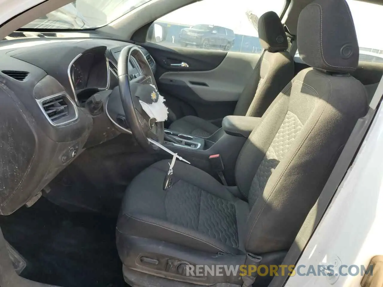 7 fotografías del automóvil dañado 3GNAXUEV2ML343775 CHEVROLET EQUINOX 2021