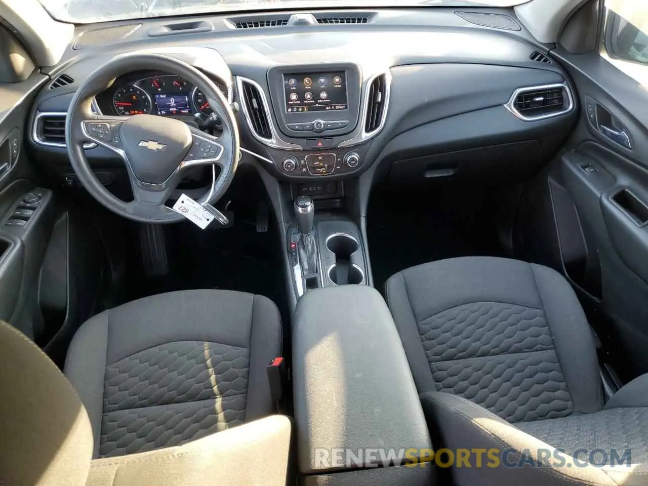 8 fotografías del automóvil dañado 3GNAXUEV2MS133599 CHEVROLET EQUINOX 2021