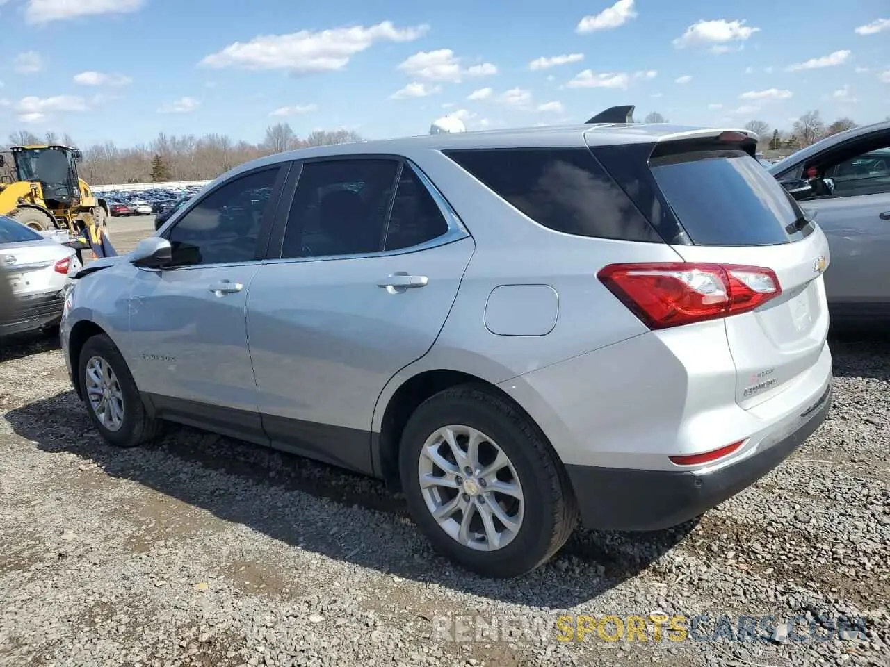 2 fotografías del automóvil dañado 3GNAXUEV3ML347933 CHEVROLET EQUINOX 2021