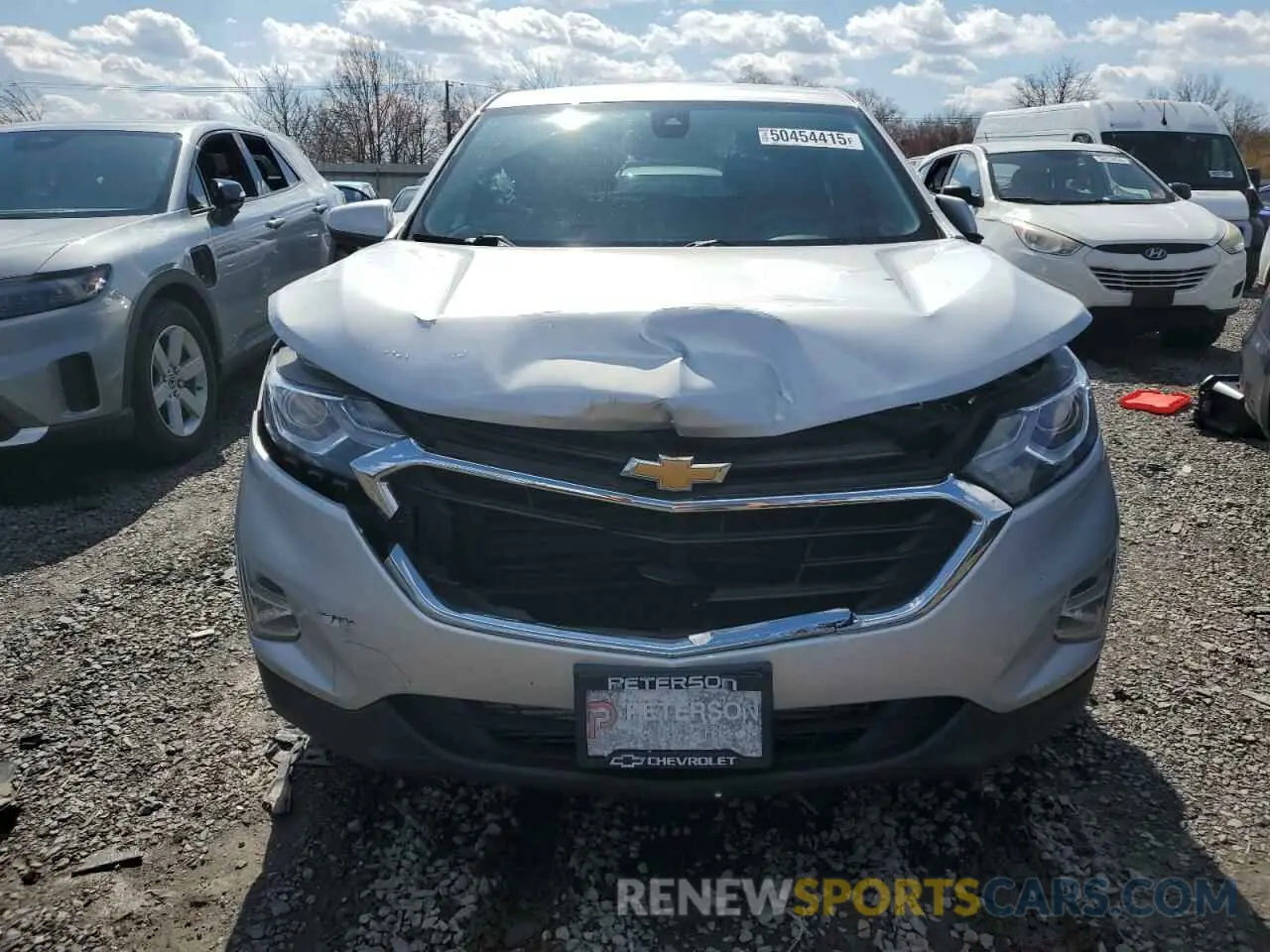 5 fotografías del automóvil dañado 3GNAXUEV3ML347933 CHEVROLET EQUINOX 2021