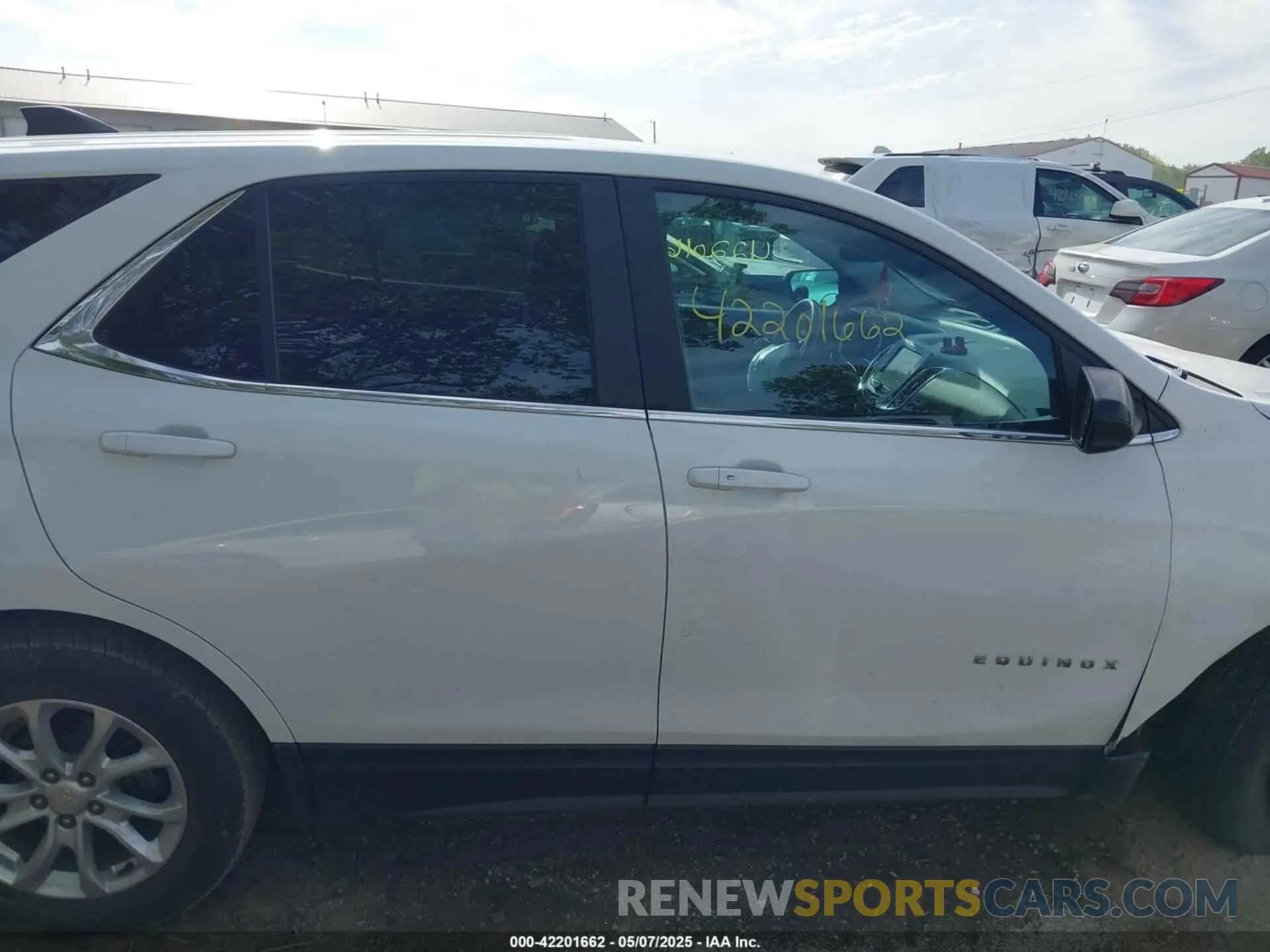 13 fotografías del automóvil dañado 3GNAXUEV3MS179202 CHEVROLET EQUINOX 2021