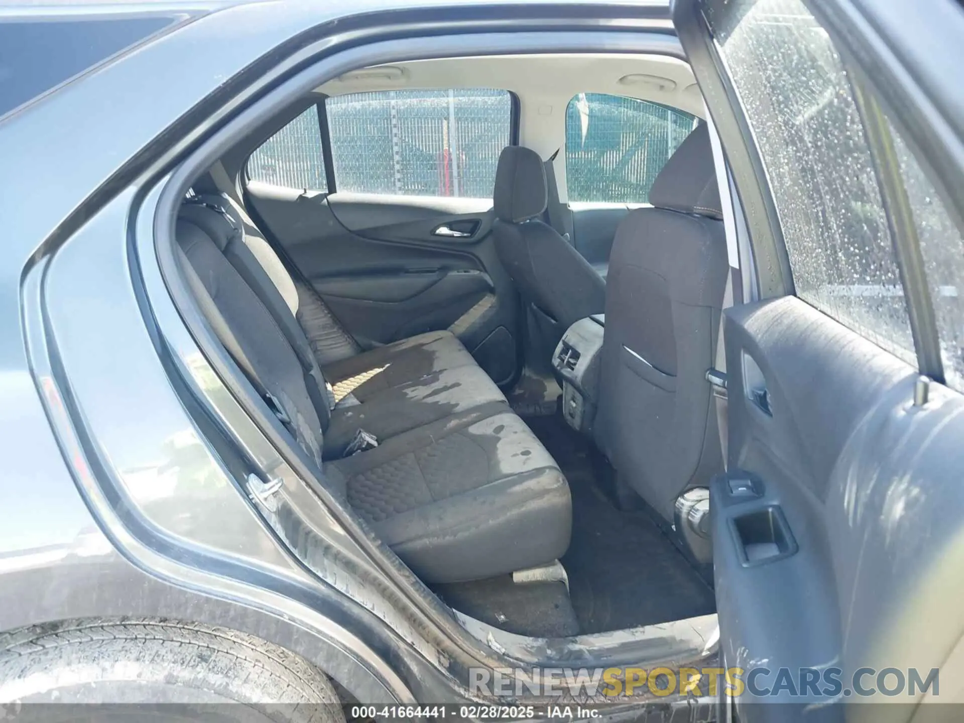 8 fotografías del automóvil dañado 3GNAXUEV4ML378804 CHEVROLET EQUINOX 2021