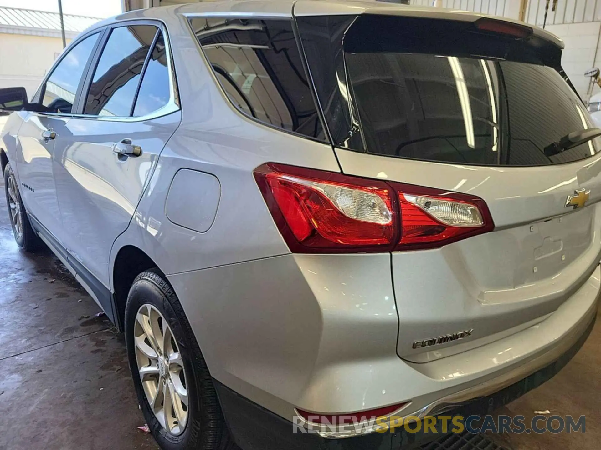 16 fotografías del automóvil dañado 3GNAXUEV6MS170848 CHEVROLET EQUINOX 2021