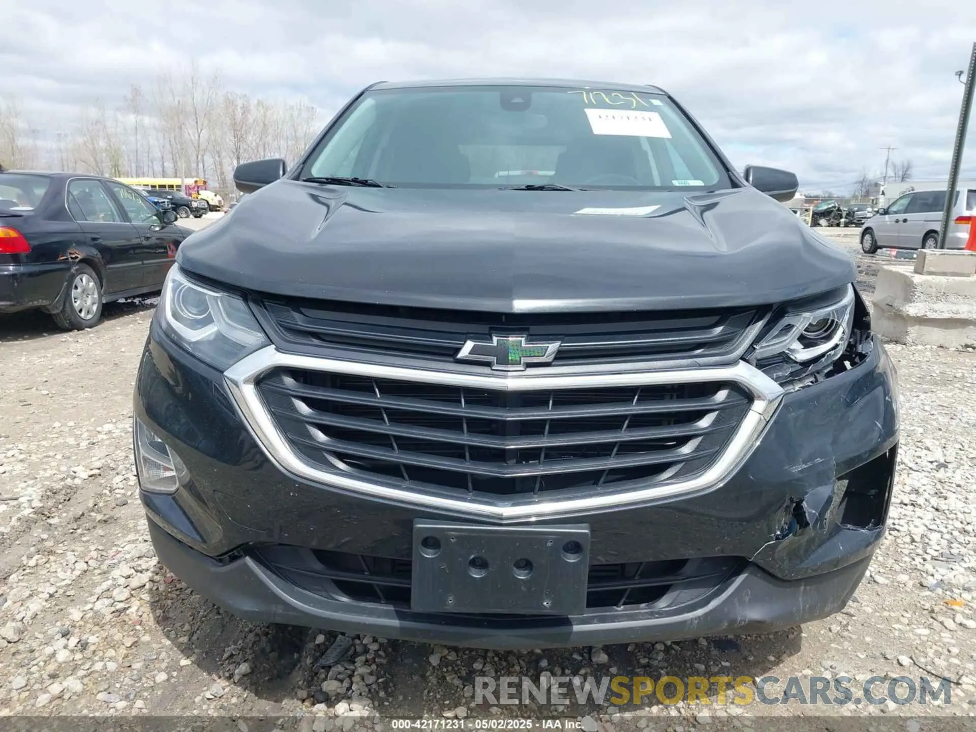 12 fotografías del automóvil dañado 3GNAXUEV7ML336725 CHEVROLET EQUINOX 2021