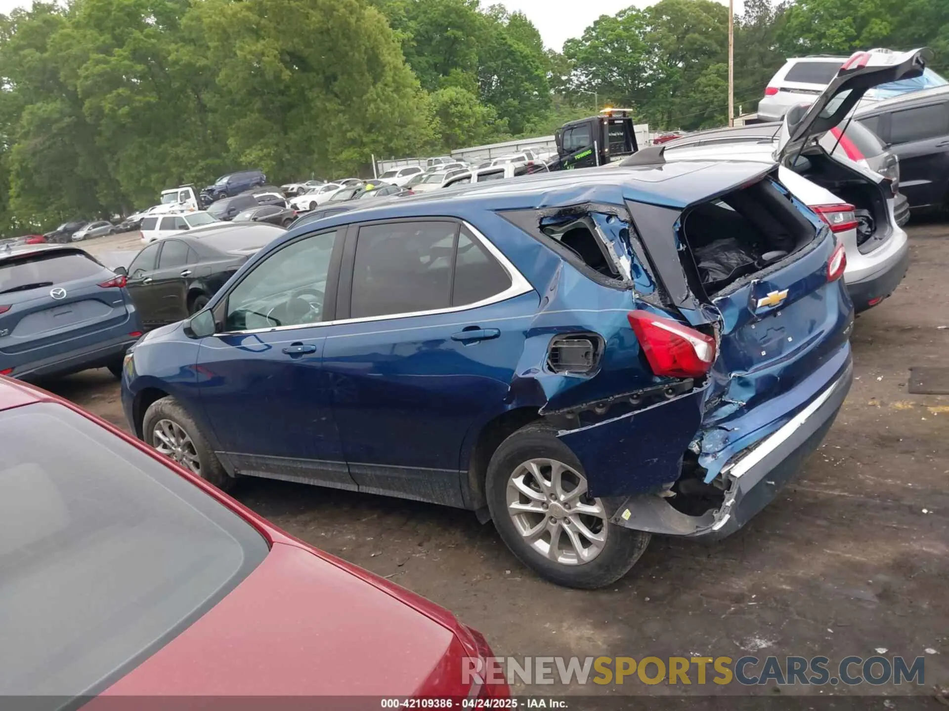 14 fotografías del automóvil dañado 3GNAXUEV7ML351919 CHEVROLET EQUINOX 2021