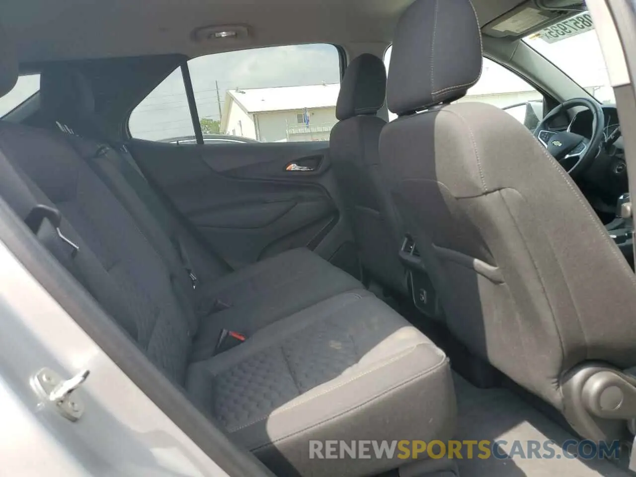 12 fotografías del automóvil dañado 3GNAXUEV7MS180580 CHEVROLET EQUINOX 2021