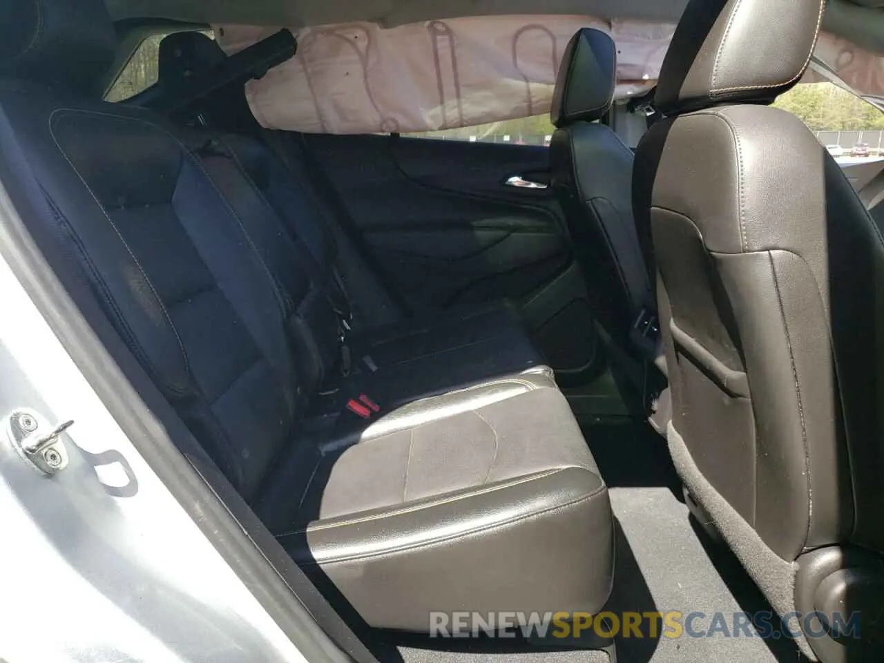 11 fotografías del automóvil dañado 3GNAXUEV9ML324401 CHEVROLET EQUINOX 2021