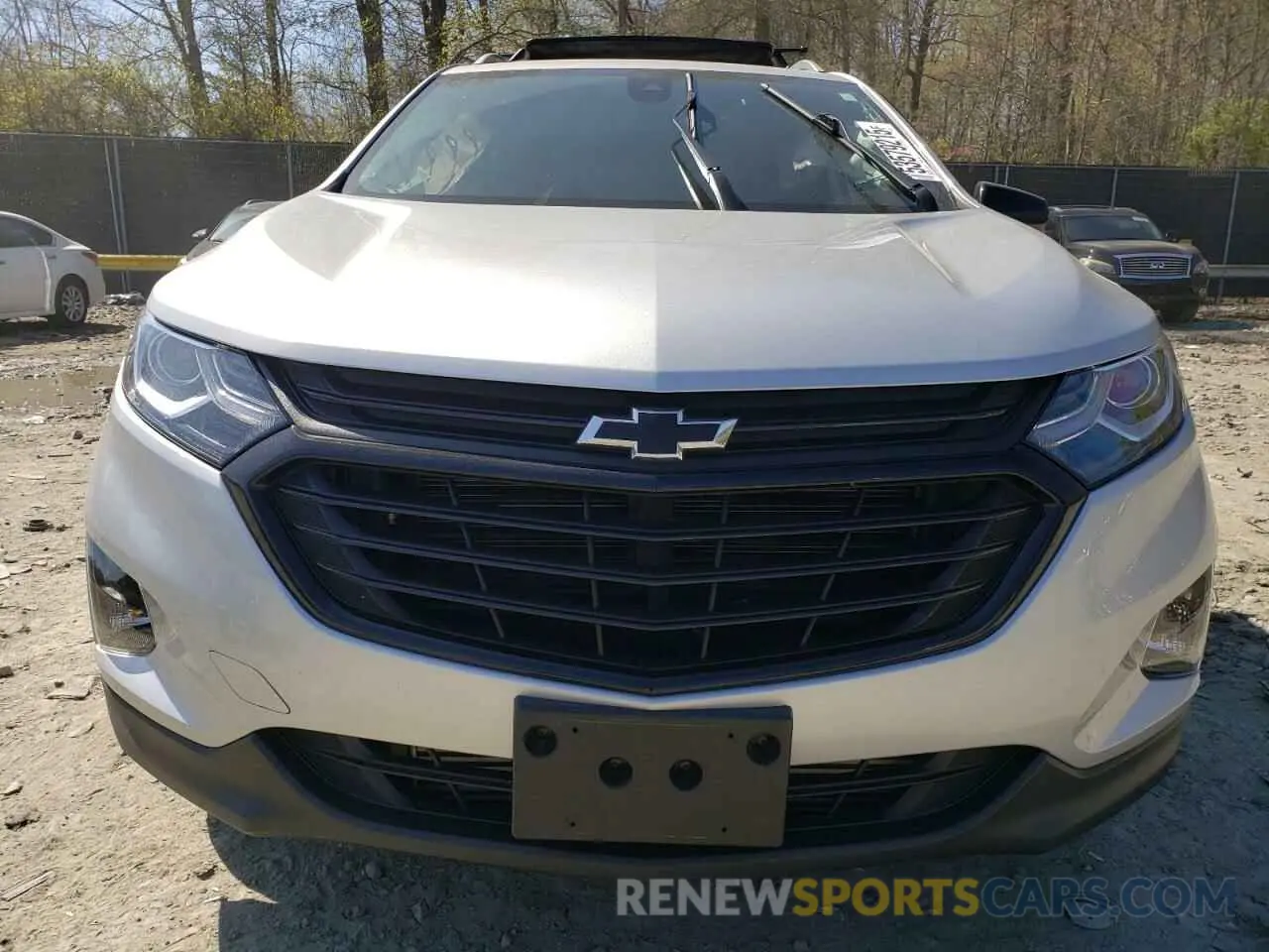 5 fotografías del automóvil dañado 3GNAXUEV9ML324401 CHEVROLET EQUINOX 2021