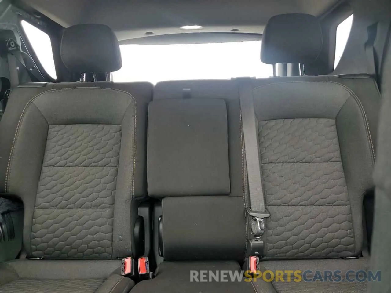 10 fotografías del automóvil dañado 3GNAXUEV9MS104388 CHEVROLET EQUINOX 2021