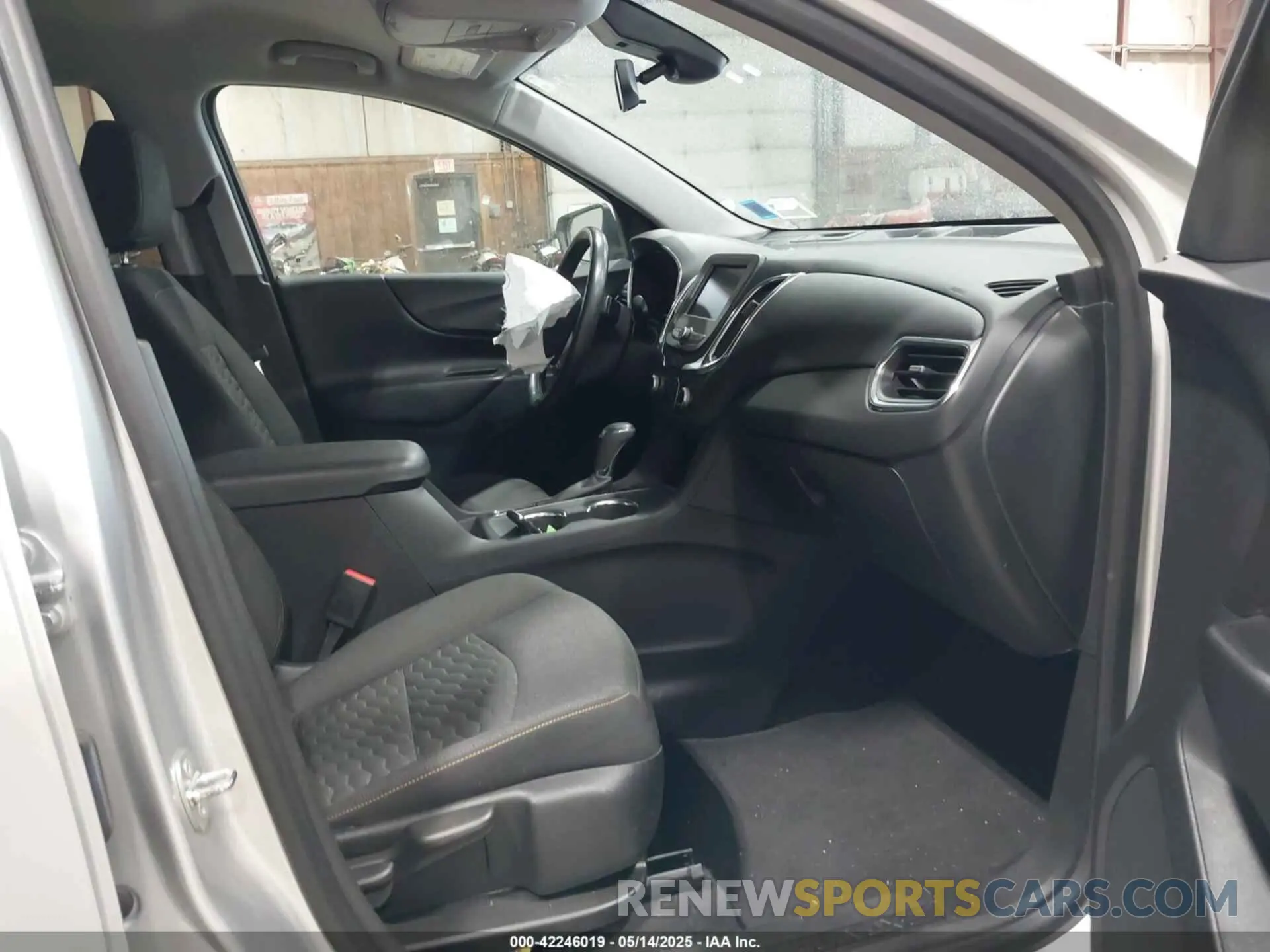 5 fotografías del automóvil dañado 3GNAXUEV9MS140887 CHEVROLET EQUINOX 2021