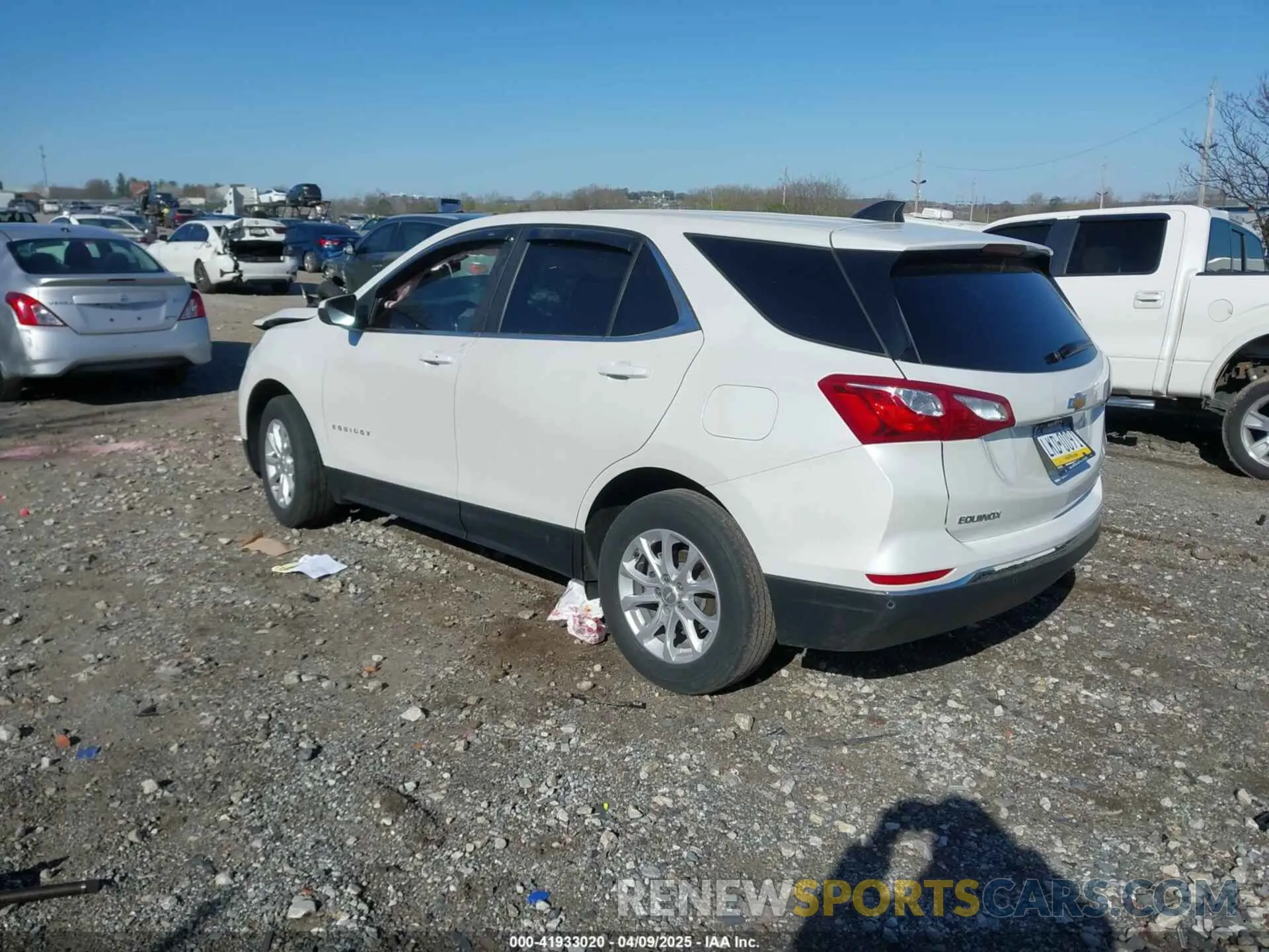 3 fotografías del automóvil dañado 3GNAXUEV9MS171993 CHEVROLET EQUINOX 2021