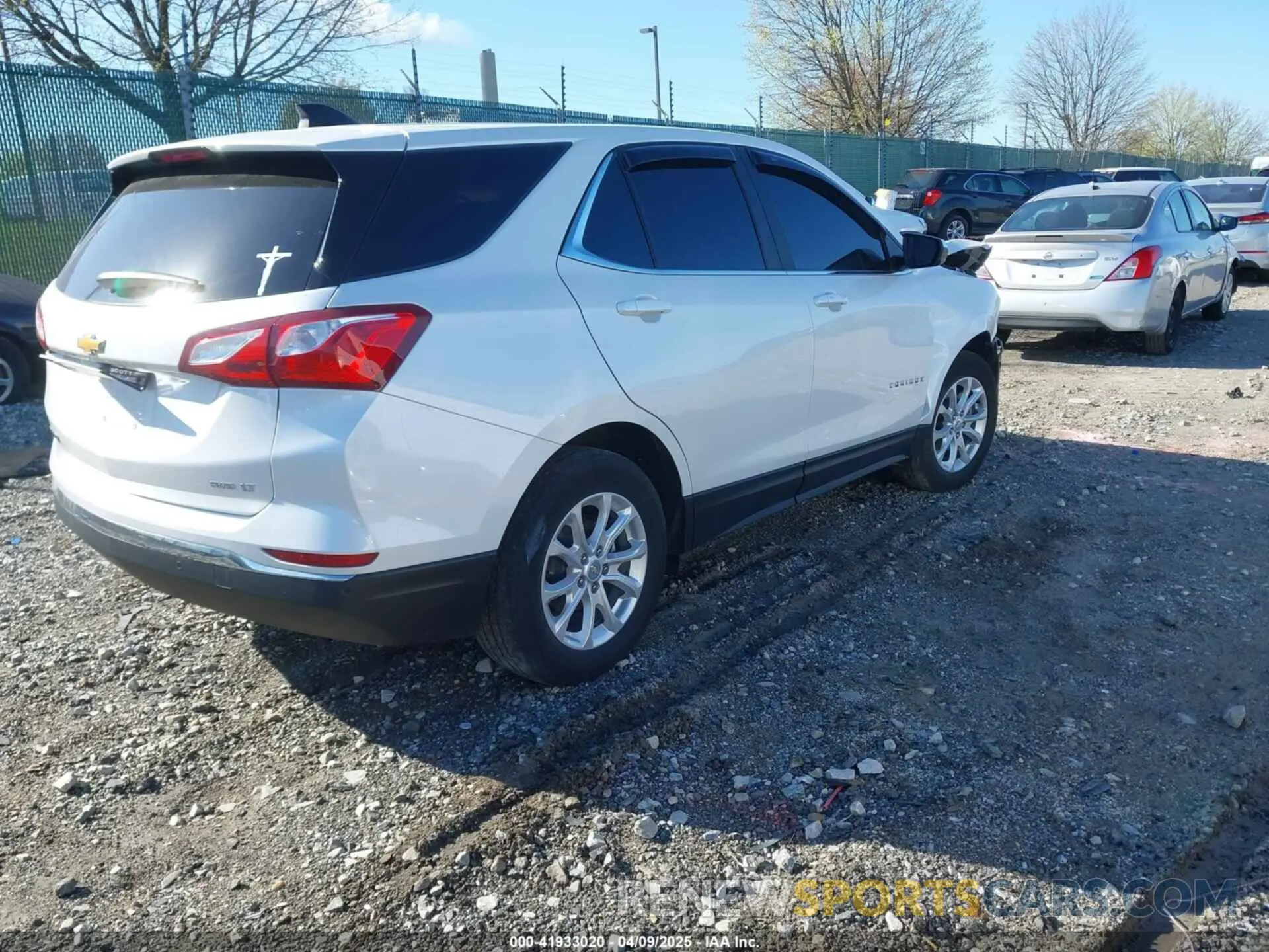 4 fotografías del automóvil dañado 3GNAXUEV9MS171993 CHEVROLET EQUINOX 2021