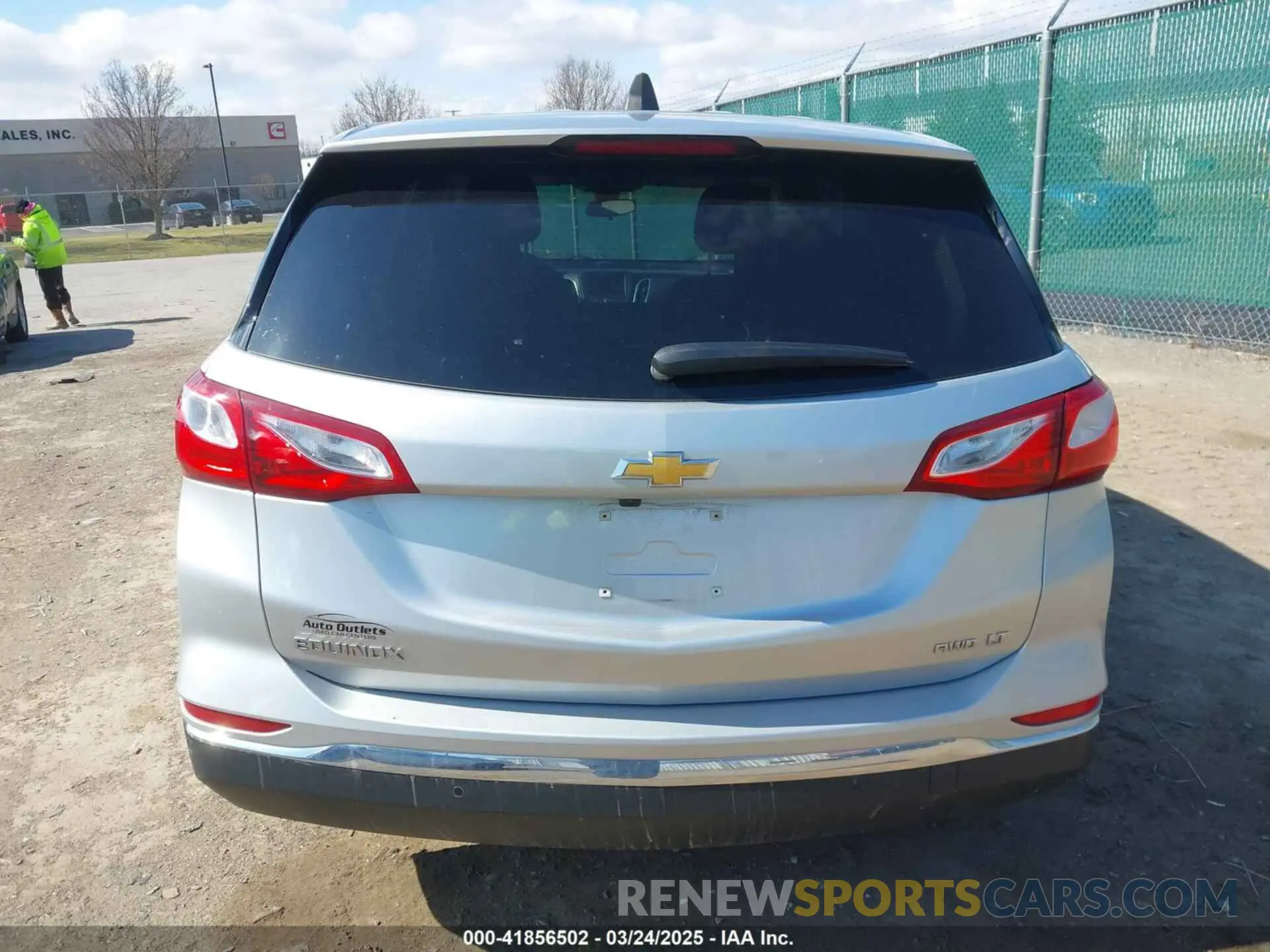 15 fotografías del automóvil dañado 3GNAXUEV9MS180984 CHEVROLET EQUINOX 2021