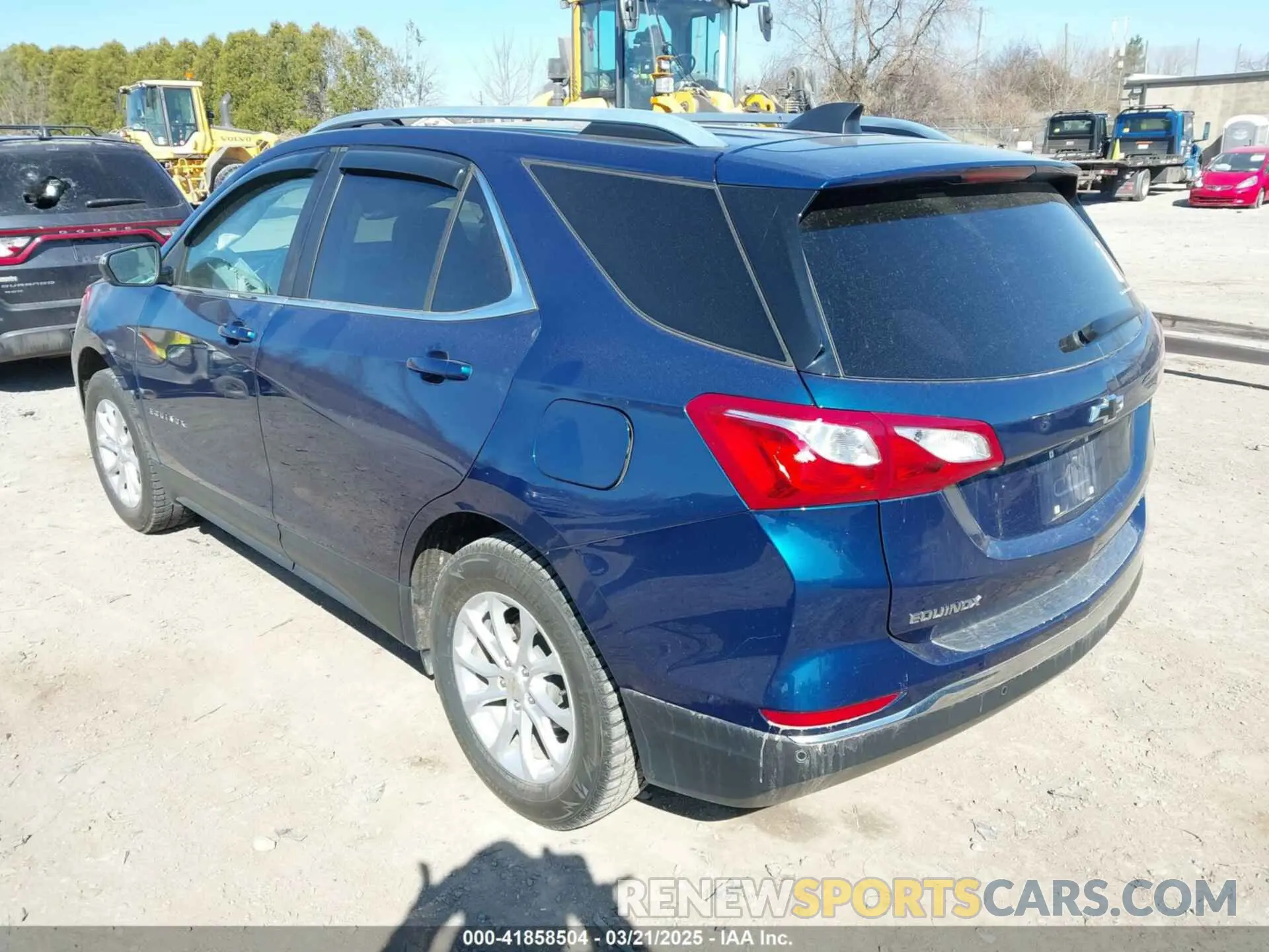 3 fotografías del automóvil dañado 3GNAXUEVXML308269 CHEVROLET EQUINOX 2021