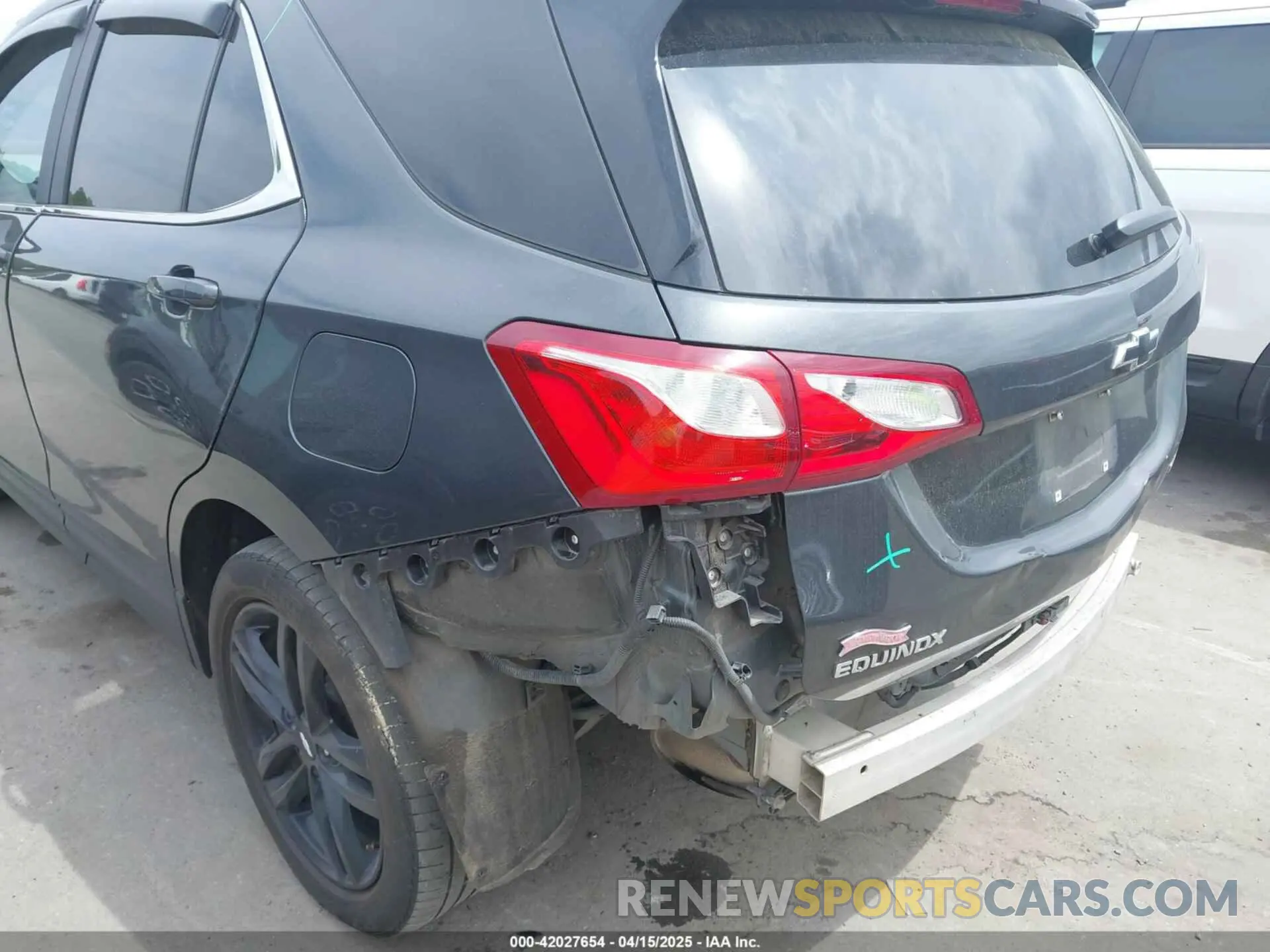 17 fotografías del automóvil dañado 3GNAXUEVXML341465 CHEVROLET EQUINOX 2021