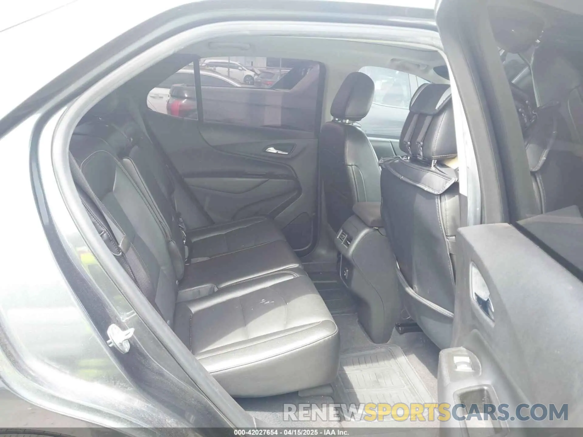 8 fotografías del automóvil dañado 3GNAXUEVXML341465 CHEVROLET EQUINOX 2021