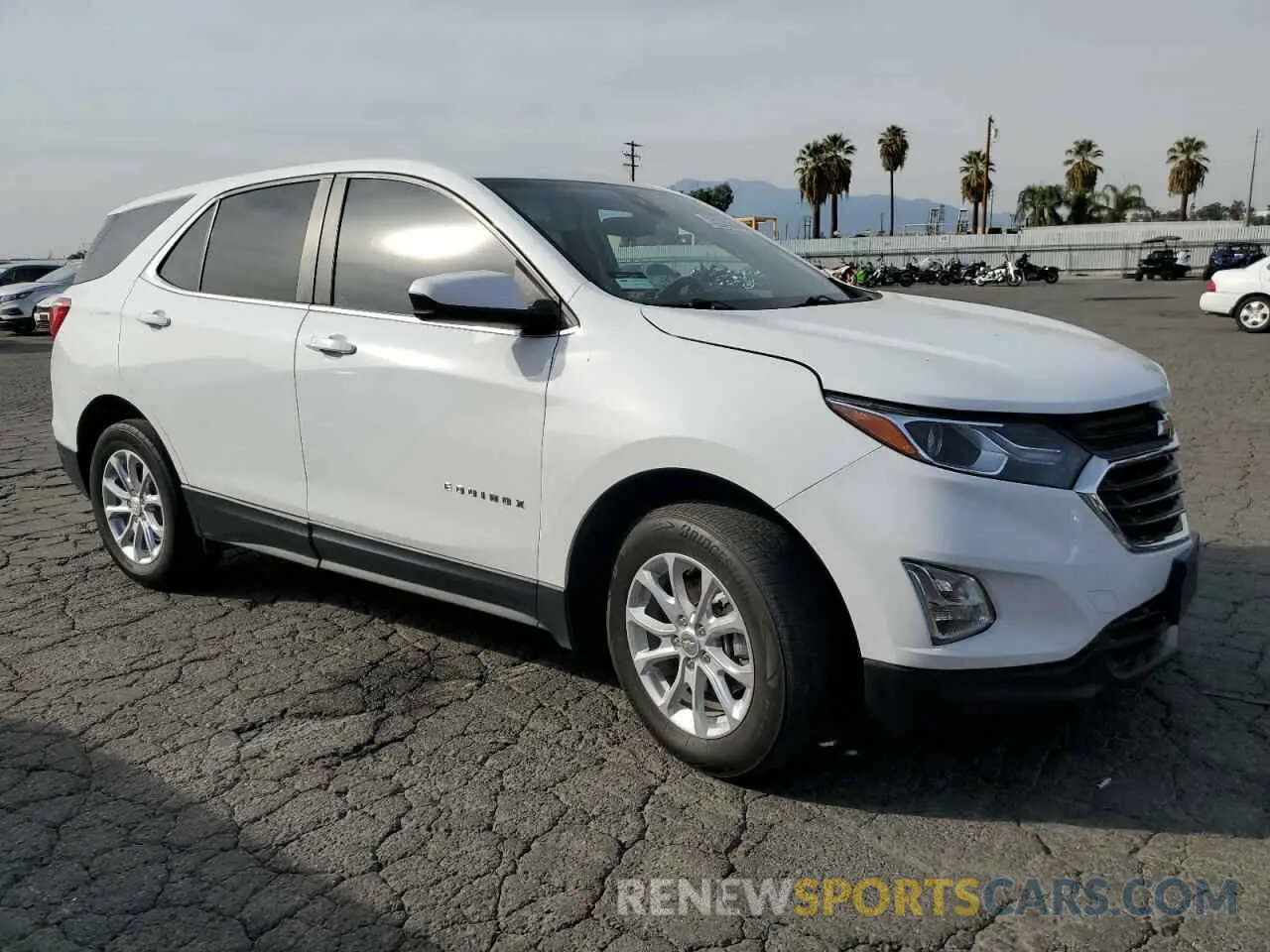 4 fotografías del automóvil dañado 3GNAXUEVXMS103203 CHEVROLET EQUINOX 2021