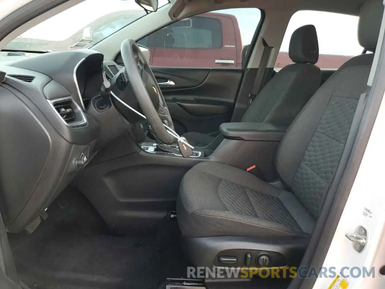 7 fotografías del automóvil dañado 3GNAXUEVXMS103203 CHEVROLET EQUINOX 2021