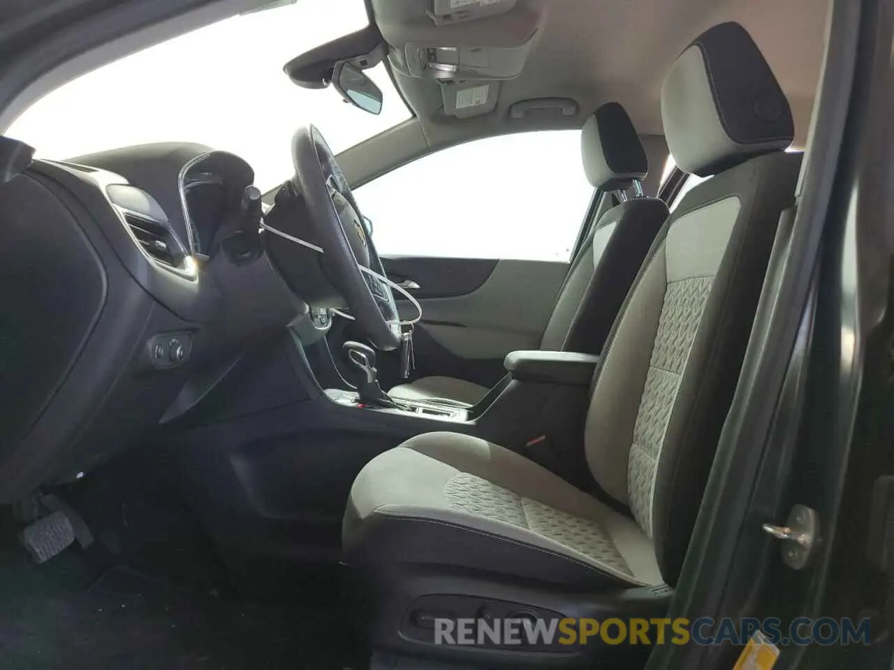 7 fotografías del automóvil dañado 2GNAX5EV2N6105162 CHEVROLET EQUINOX 2022