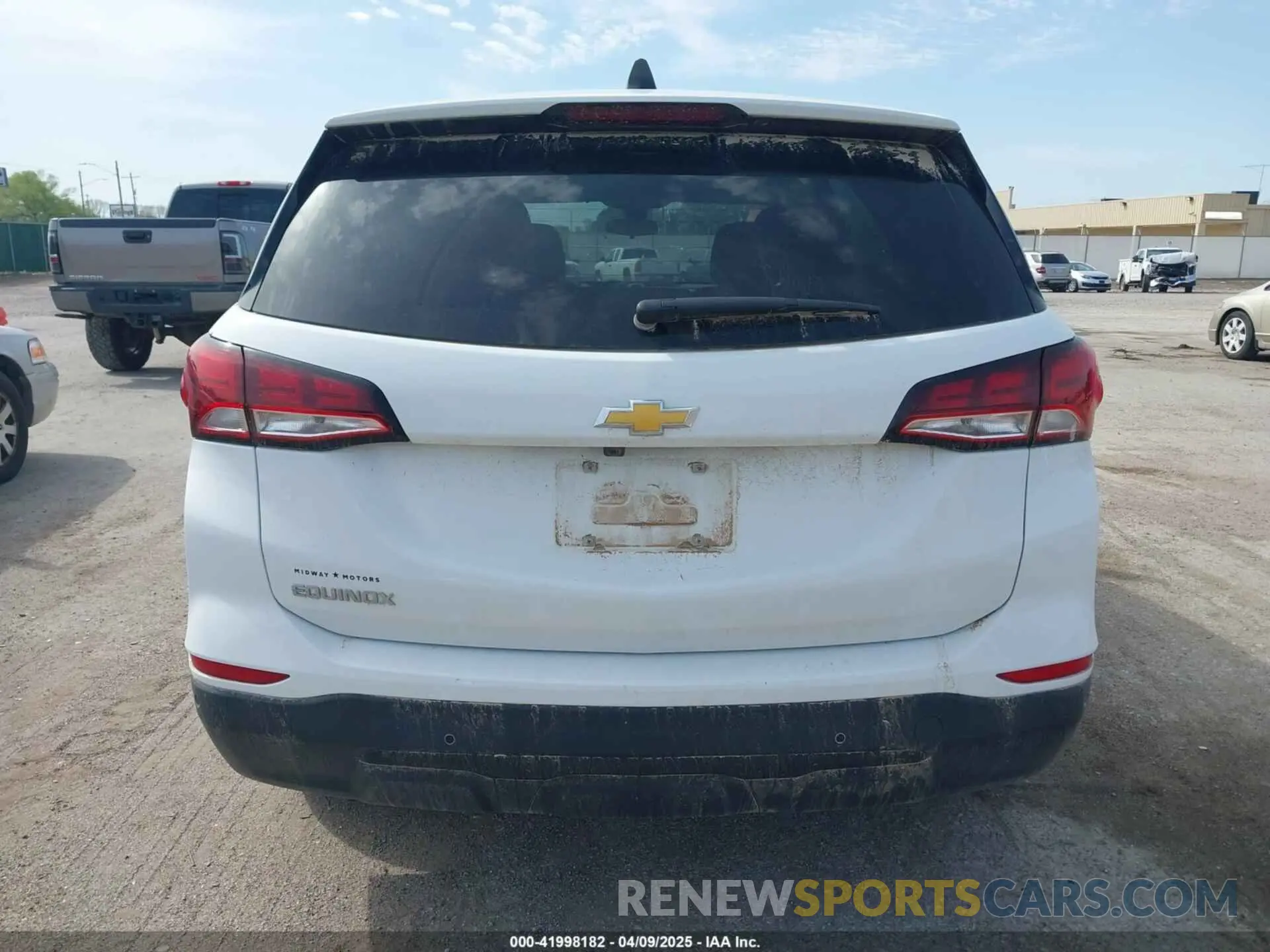 17 fotografías del automóvil dañado 2GNAXFEV3N6146731 CHEVROLET EQUINOX 2022