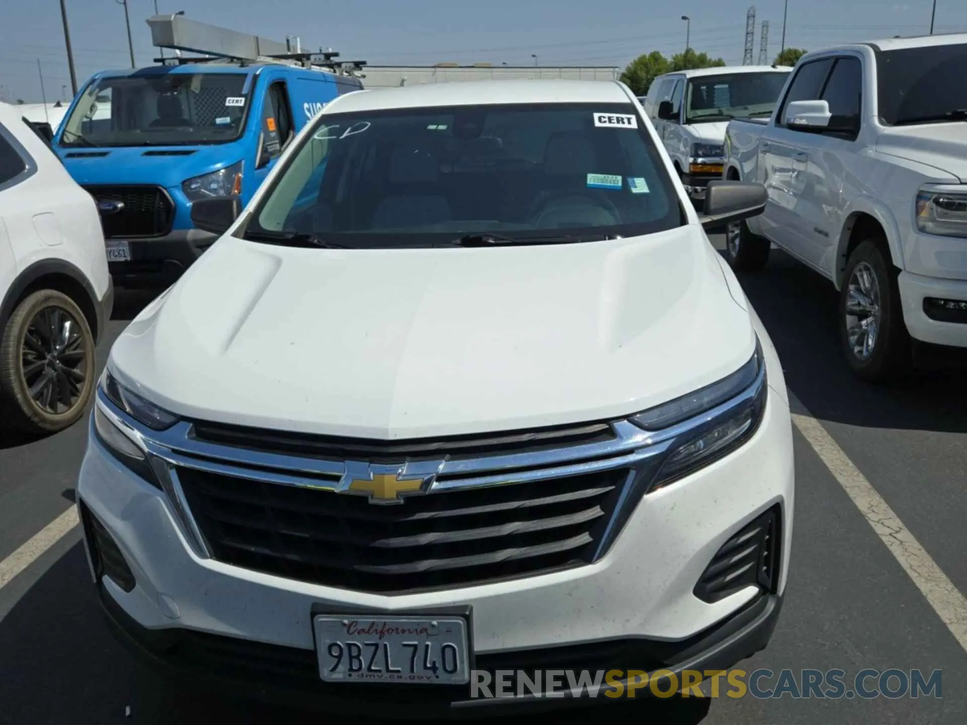 18 fotografías del automóvil dañado 2GNAXFEV9N6122272 CHEVROLET EQUINOX 2022