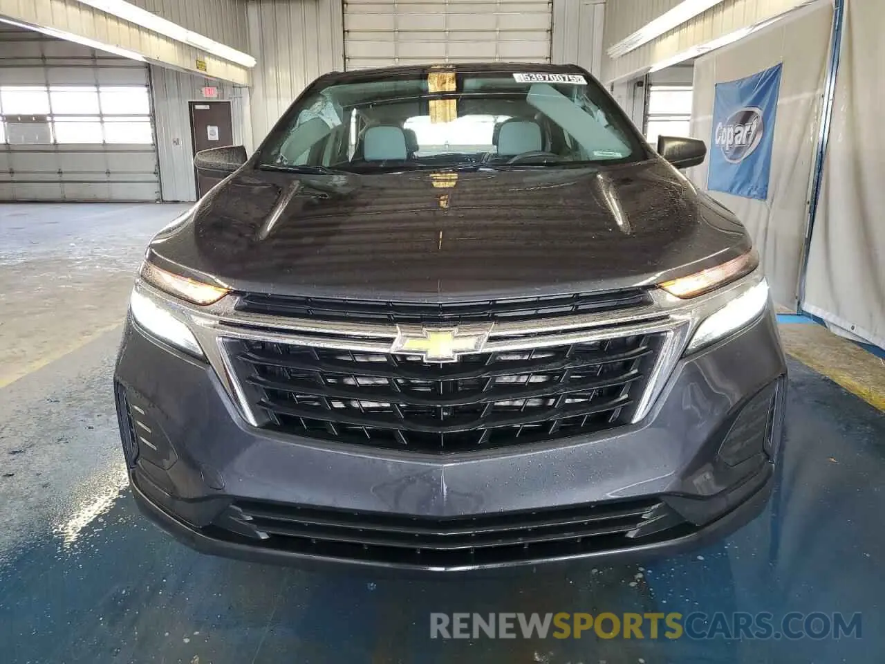 5 fotografías del automóvil dañado 2GNAXHEV3N6126930 CHEVROLET EQUINOX 2022