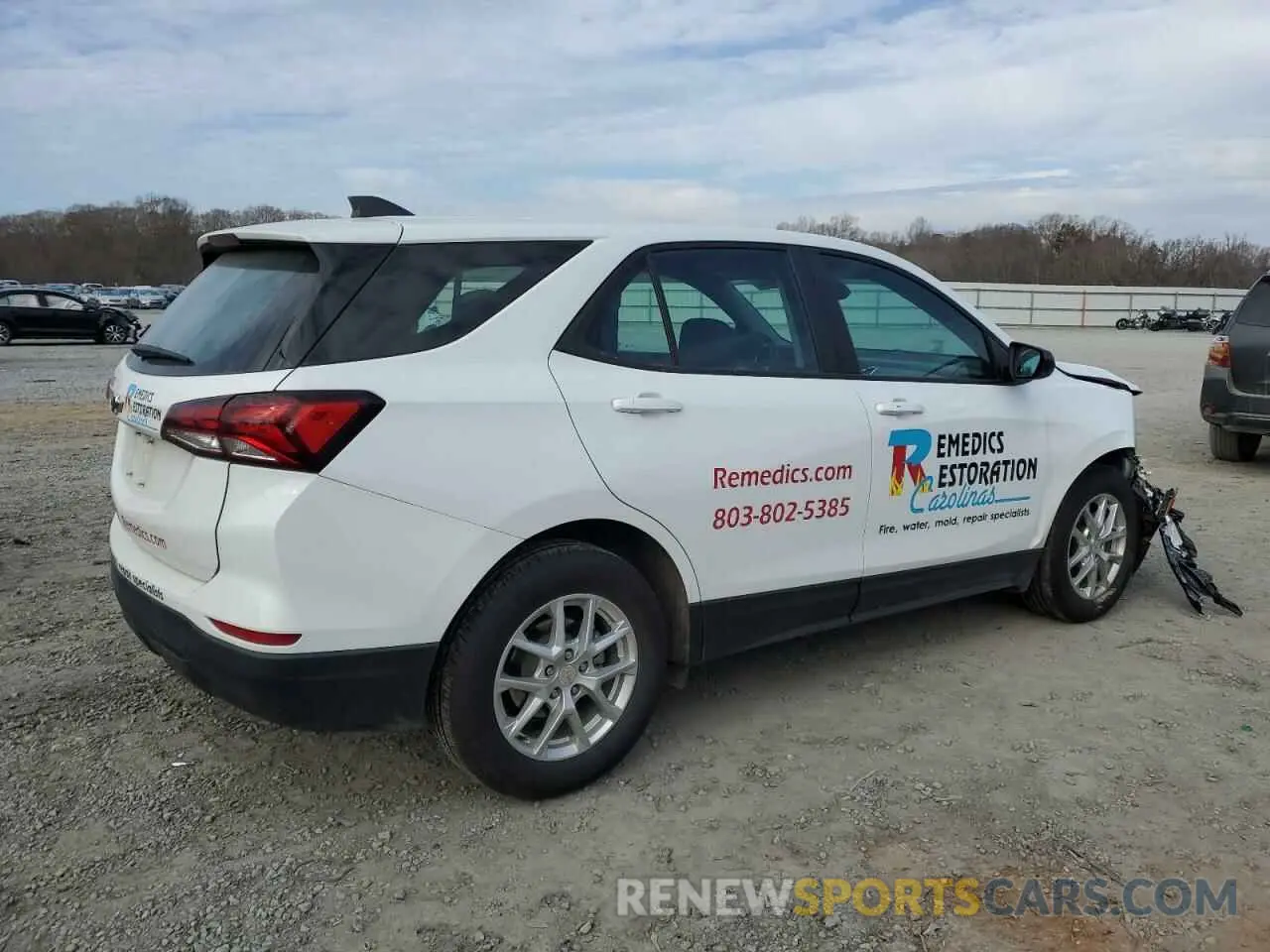 3 fotografías del automóvil dañado 2GNAXHEV9N6102244 CHEVROLET EQUINOX 2022