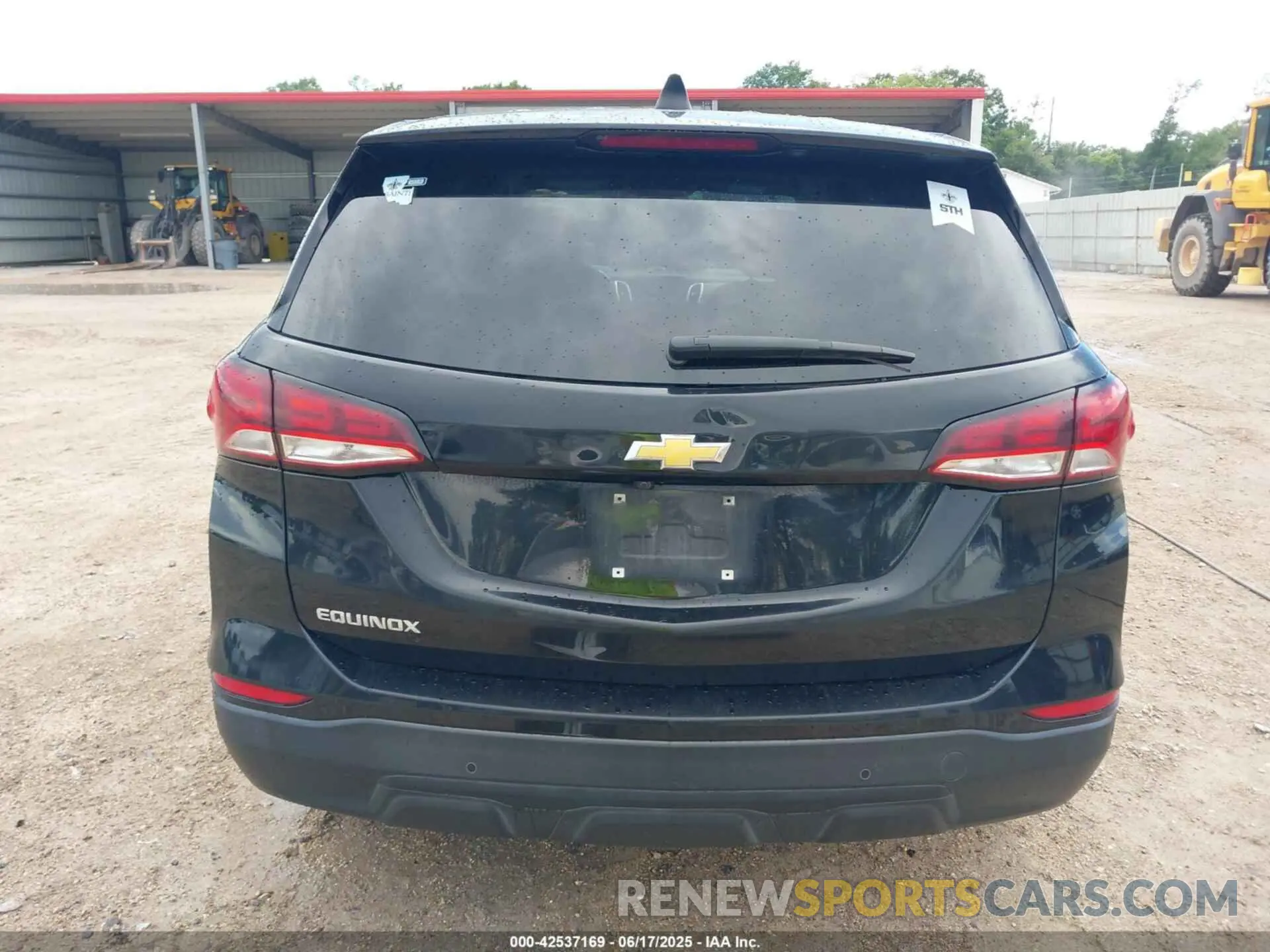 17 fotografías del automóvil dañado 2GNAXHEV9N6136104 CHEVROLET EQUINOX 2022
