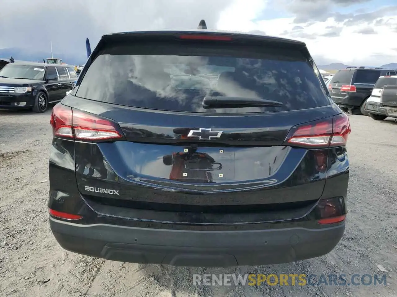 6 fotografías del automóvil dañado 2GNAXHEVXN6119294 CHEVROLET EQUINOX 2022