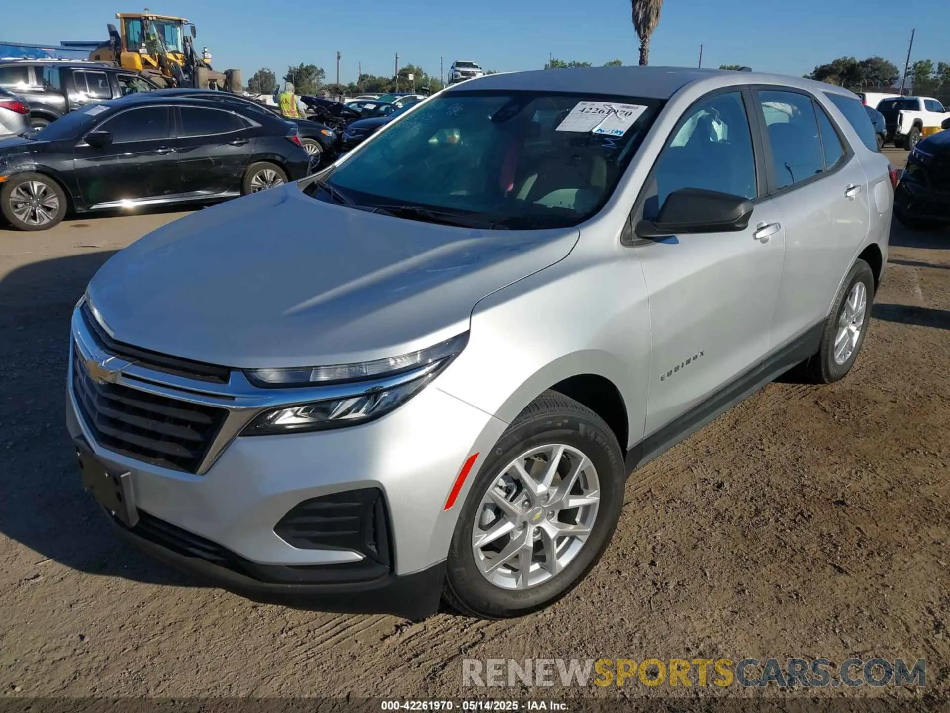 2 fotografías del automóvil dañado 2GNAXHEVXN6127699 CHEVROLET EQUINOX 2022