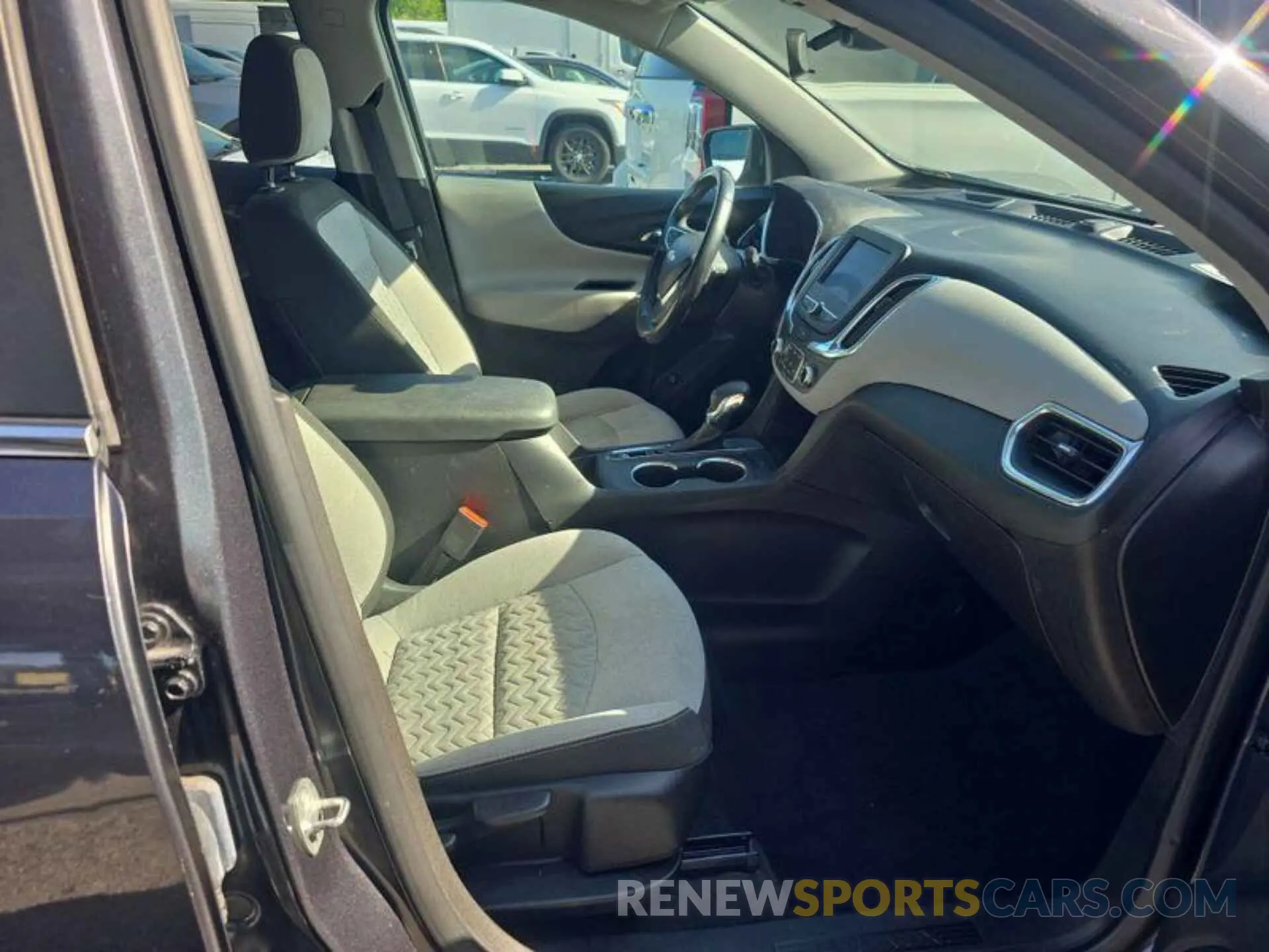 21 fotografías del automóvil dañado 2GNAXJEV0N6129582 CHEVROLET EQUINOX 2022