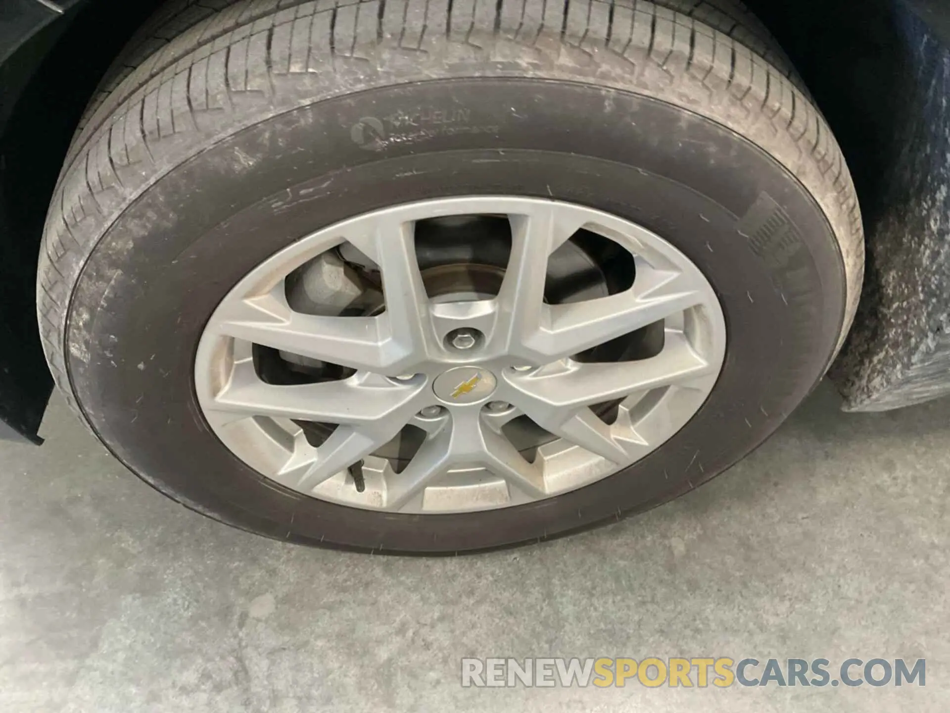 8 fotografías del automóvil dañado 2GNAXJEV1N6109485 CHEVROLET EQUINOX 2022