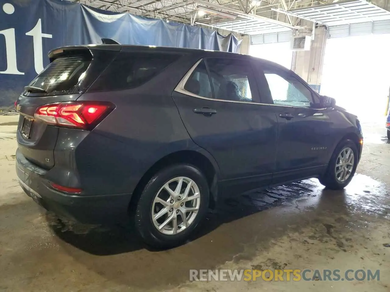 3 fotografías del automóvil dañado 2GNAXJEV1N6128070 CHEVROLET EQUINOX 2022