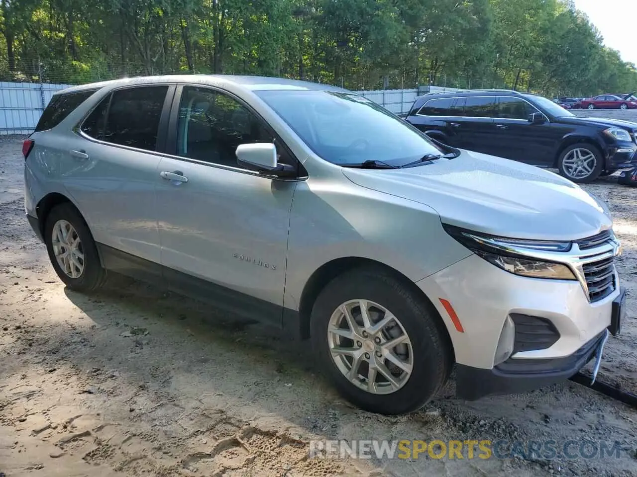 4 fotografías del automóvil dañado 2GNAXJEV4N6141363 CHEVROLET EQUINOX 2022