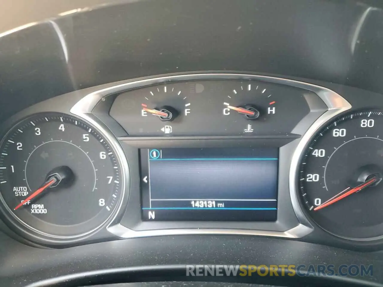 9 fotografías del automóvil dañado 2GNAXJEV8N6135999 CHEVROLET EQUINOX 2022