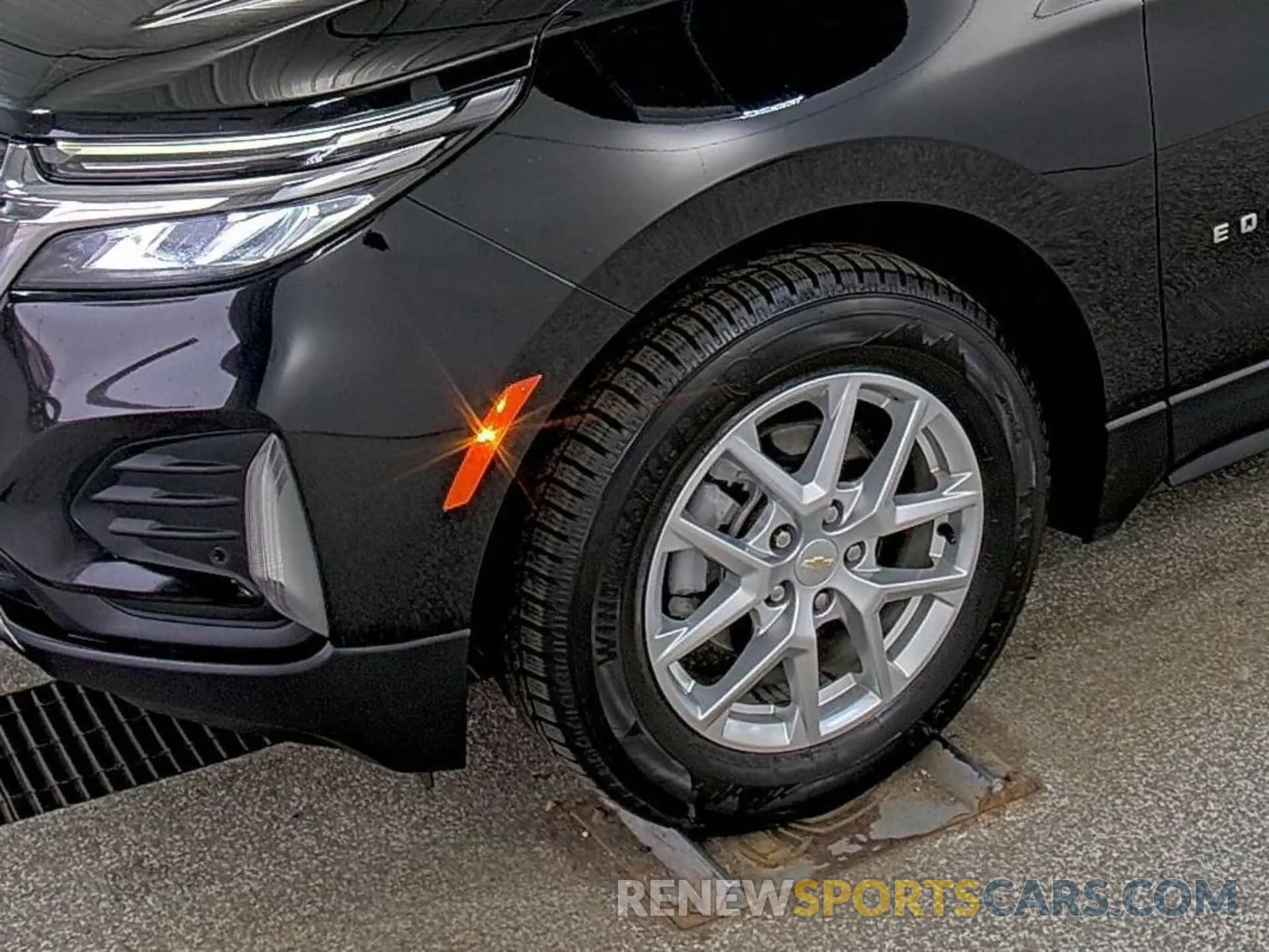 25 fotografías del automóvil dañado 2GNAXJEV9N6109847 CHEVROLET EQUINOX 2022