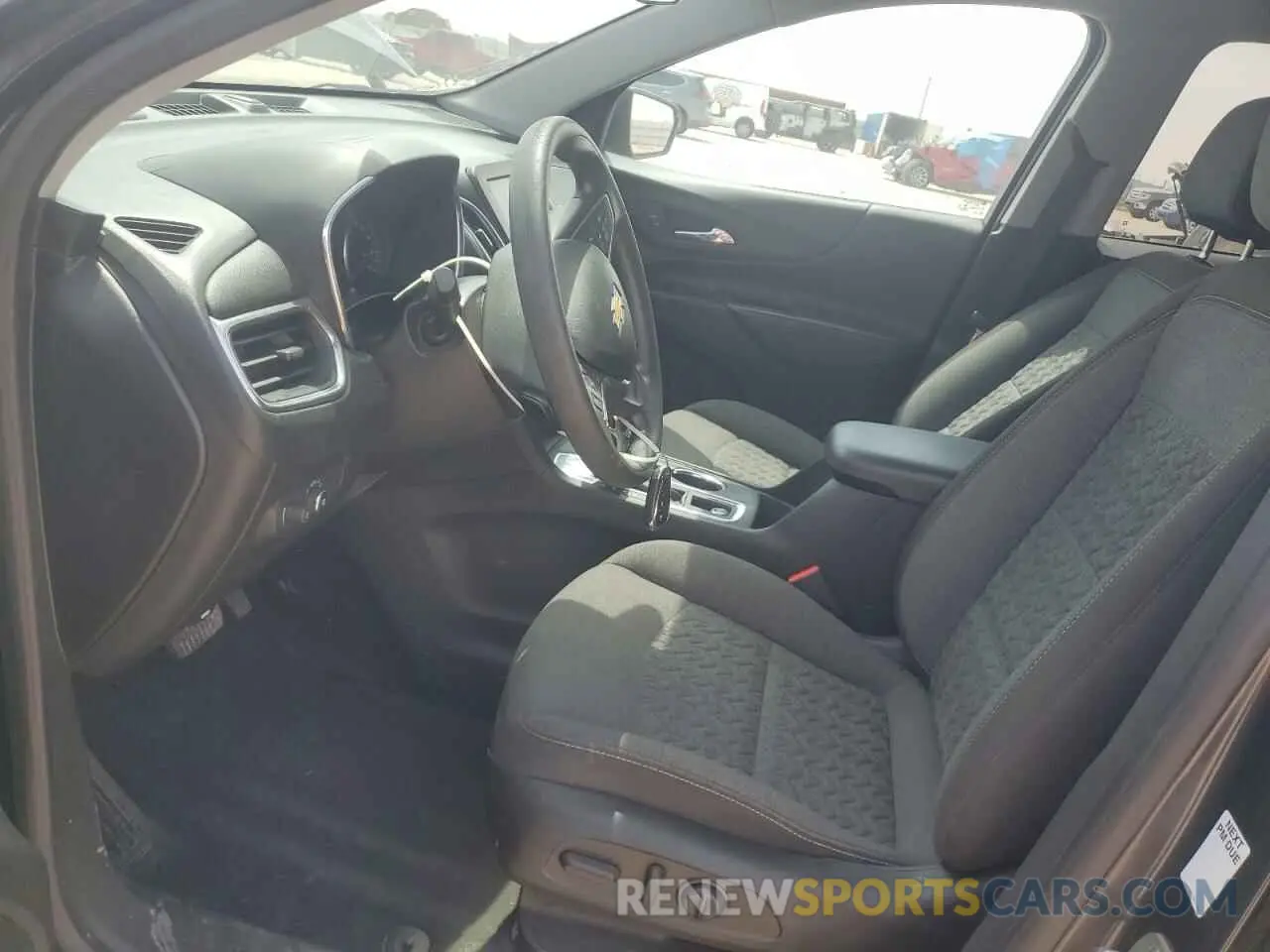 7 fotografías del automóvil dañado 2GNAXKEV5N6109723 CHEVROLET EQUINOX 2022