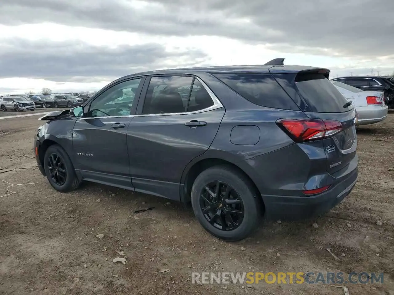 2 fotografías del automóvil dañado 2GNAXKEV5N6110791 CHEVROLET EQUINOX 2022